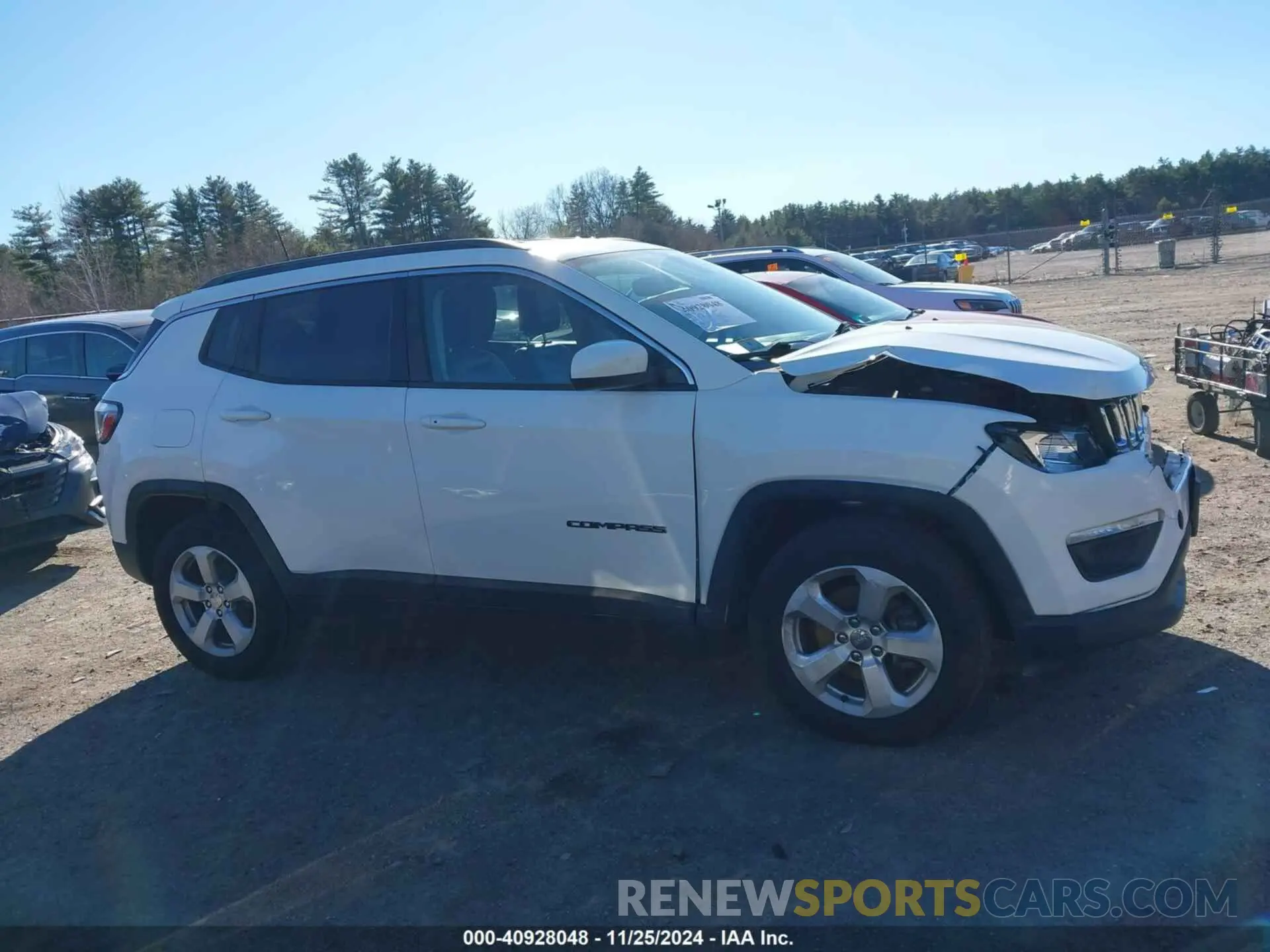 13 Photograph of a damaged car 3C4NJDBBXKT601902 JEEP COMPASS 2019