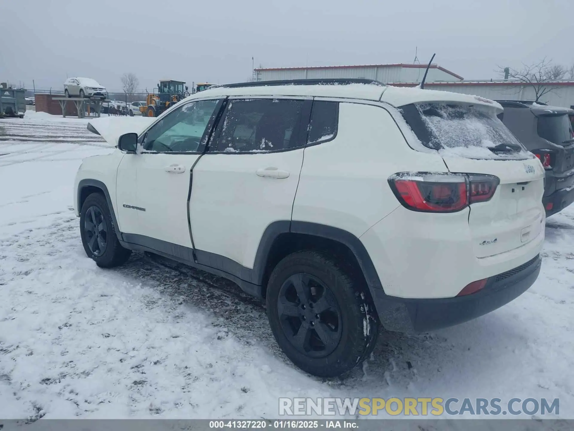 3 Photograph of a damaged car 3C4NJDBBXKT647665 JEEP COMPASS 2019