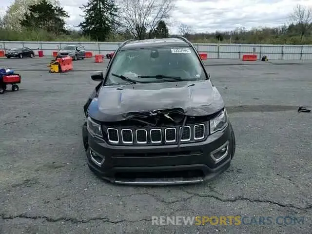 11 Photograph of a damaged car 3C4NJDCB0KT592657 JEEP COMPASS 2019