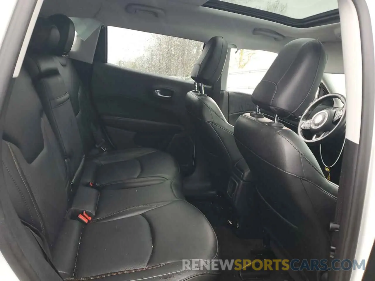11 Photograph of a damaged car 3C4NJDCB0KT599043 JEEP COMPASS 2019