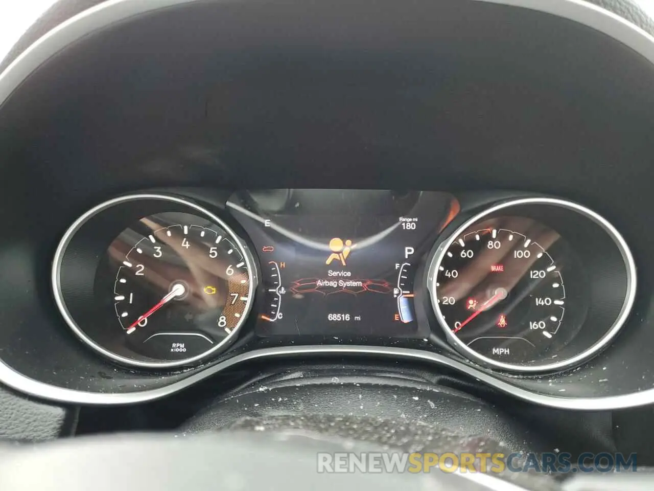9 Photograph of a damaged car 3C4NJDCB0KT647592 JEEP COMPASS 2019