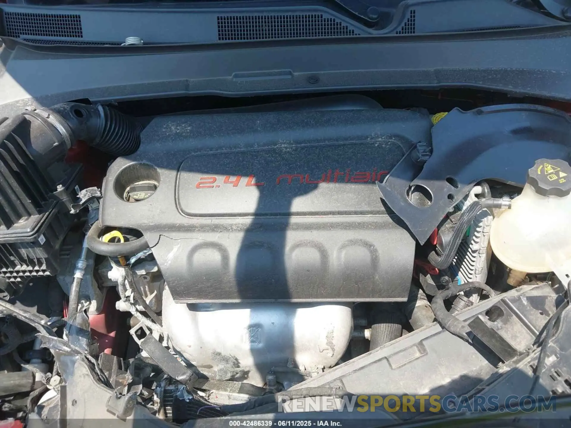 10 Photograph of a damaged car 3C4NJDCB0KT656504 JEEP COMPASS 2019