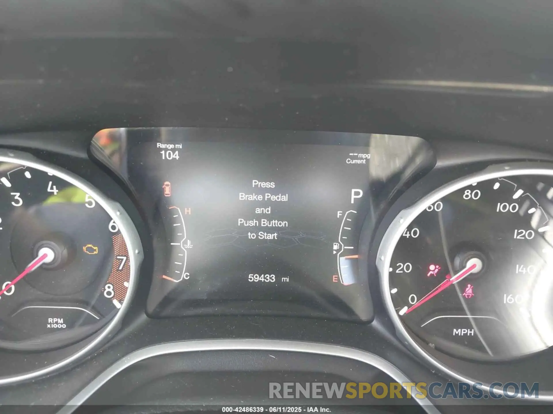 15 Photograph of a damaged car 3C4NJDCB0KT656504 JEEP COMPASS 2019