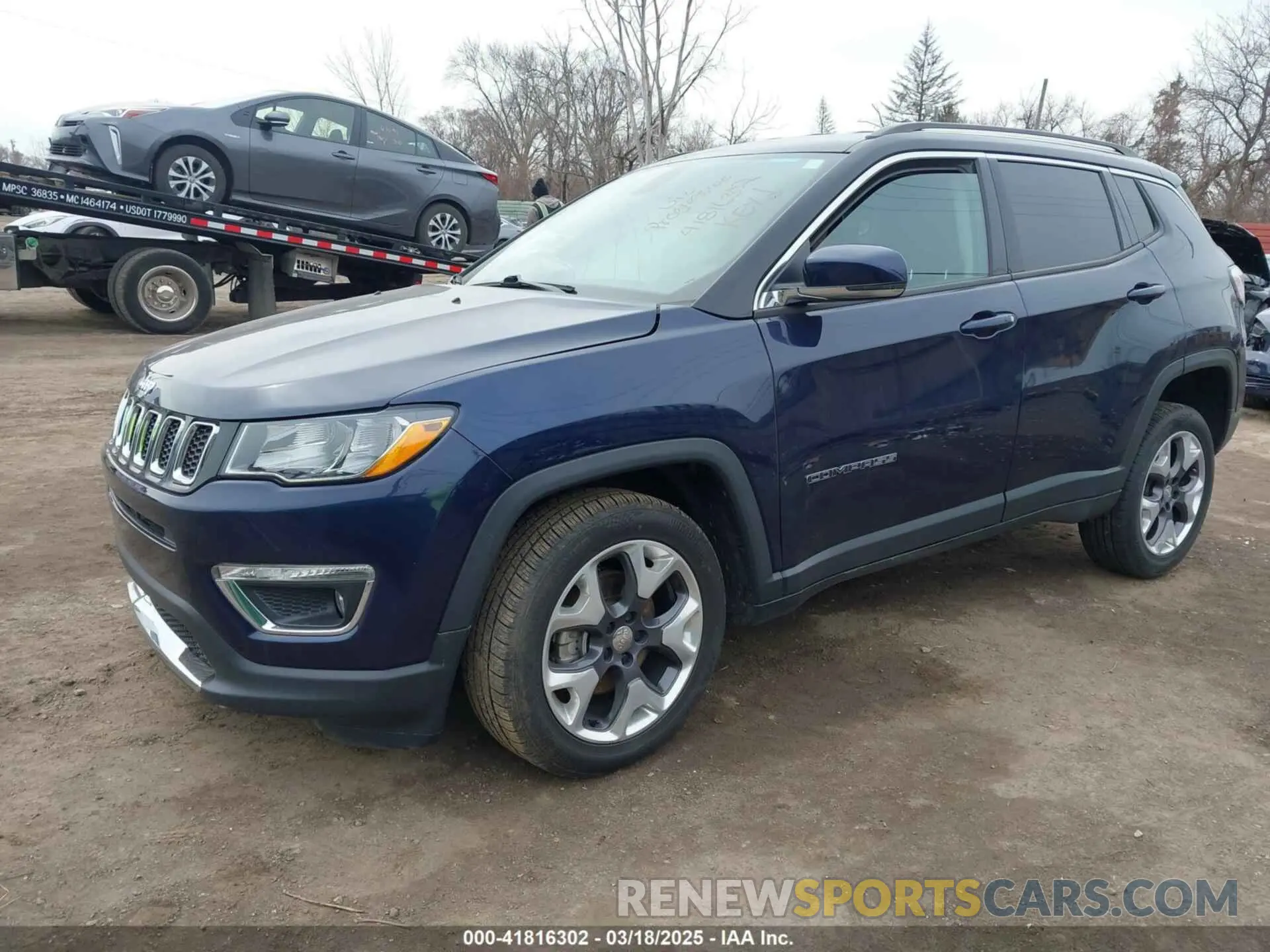 2 Photograph of a damaged car 3C4NJDCB0KT666322 JEEP COMPASS 2019