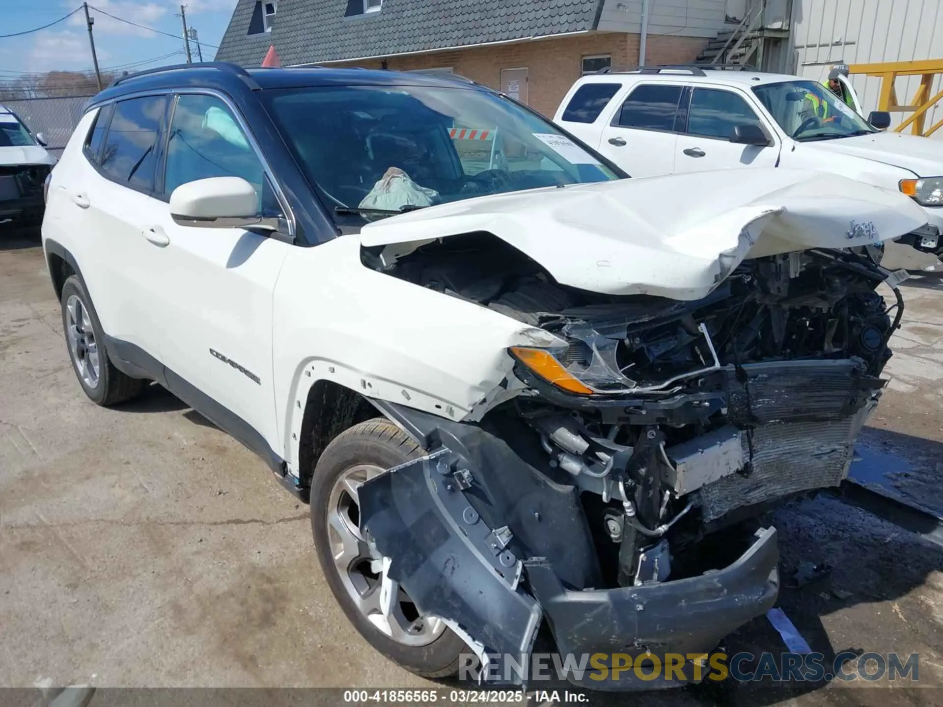 1 Photograph of a damaged car 3C4NJDCB0KT827087 JEEP COMPASS 2019