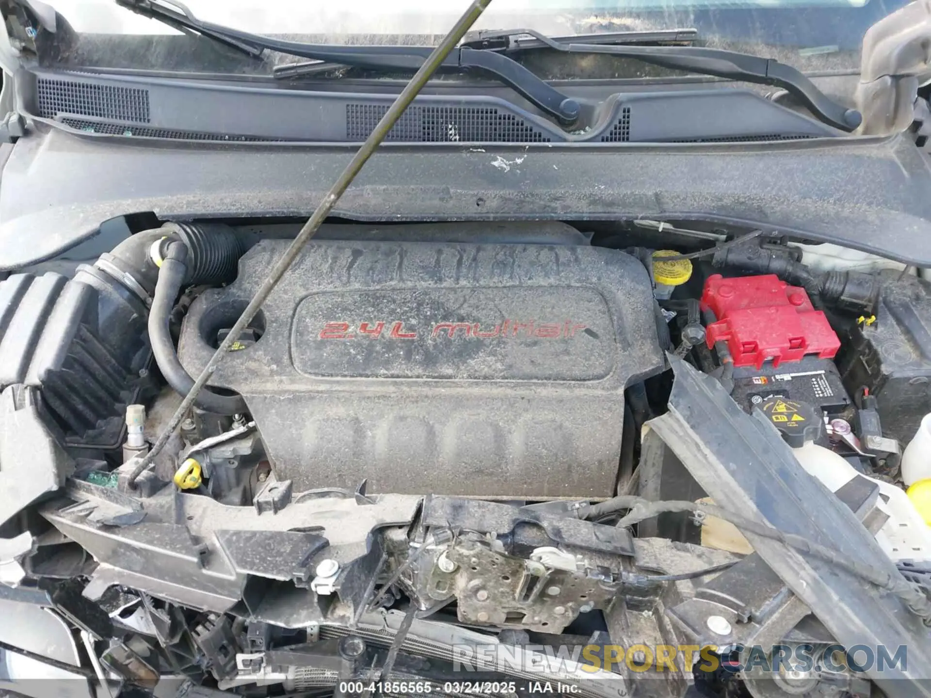 10 Photograph of a damaged car 3C4NJDCB0KT827087 JEEP COMPASS 2019