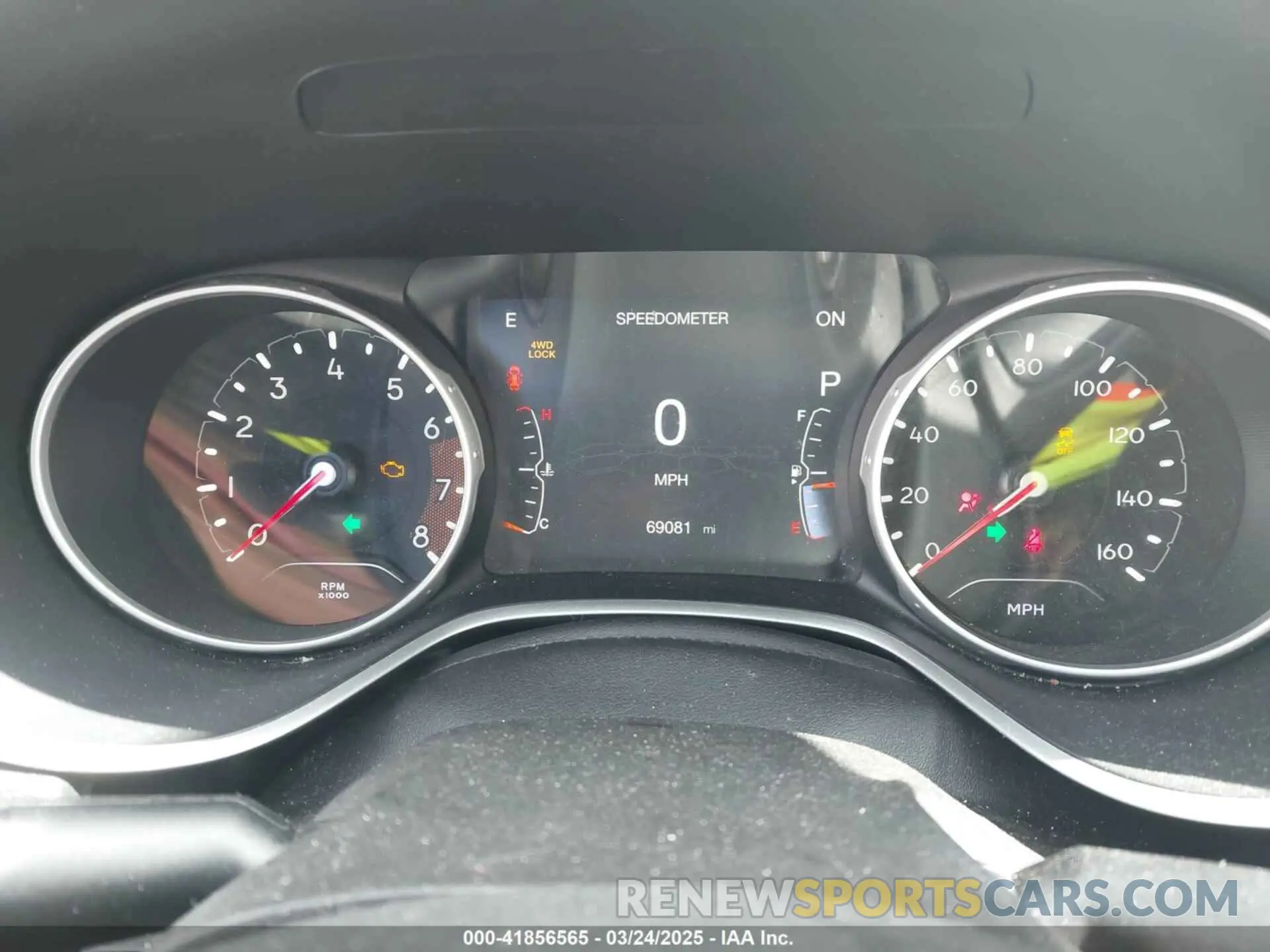 7 Photograph of a damaged car 3C4NJDCB0KT827087 JEEP COMPASS 2019