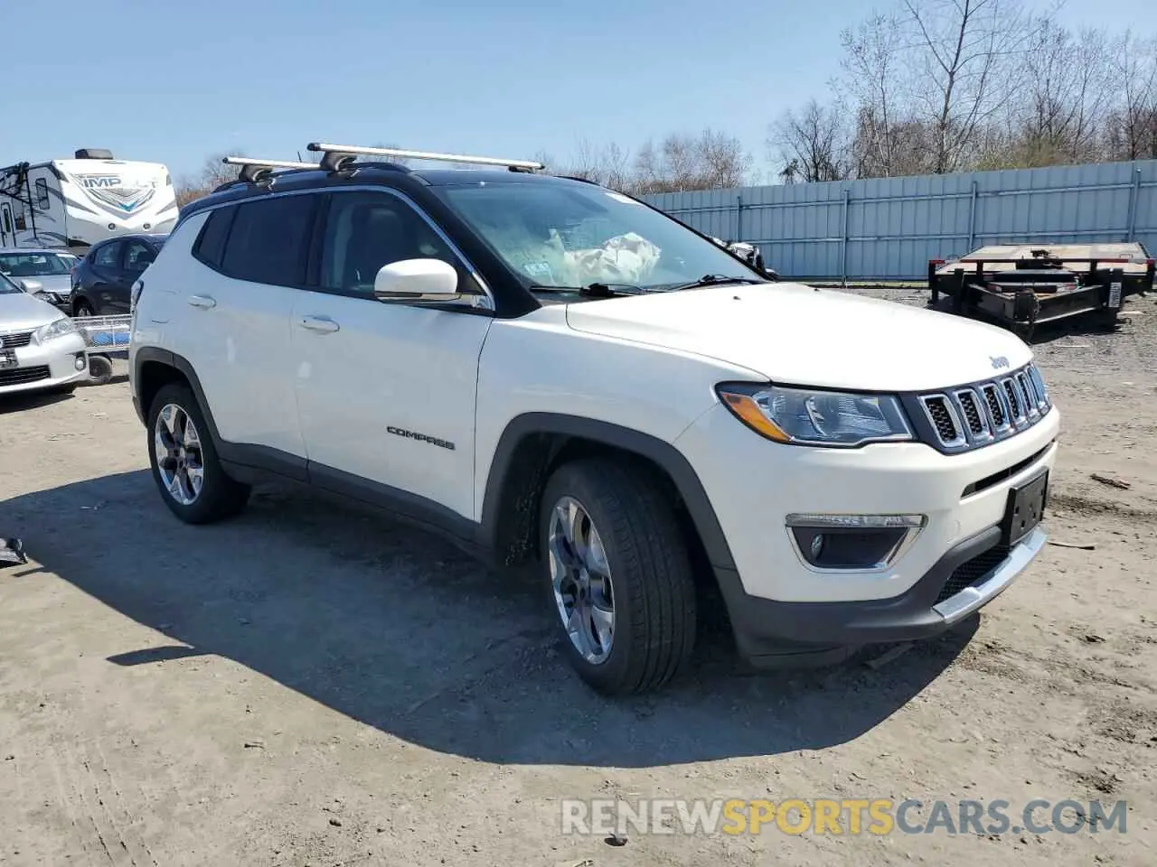 4 Photograph of a damaged car 3C4NJDCB0KT842382 JEEP COMPASS 2019