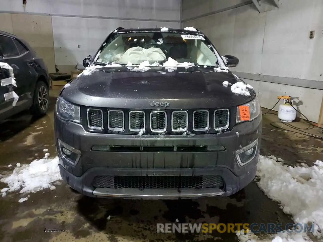5 Photograph of a damaged car 3C4NJDCB0KT854452 JEEP COMPASS 2019