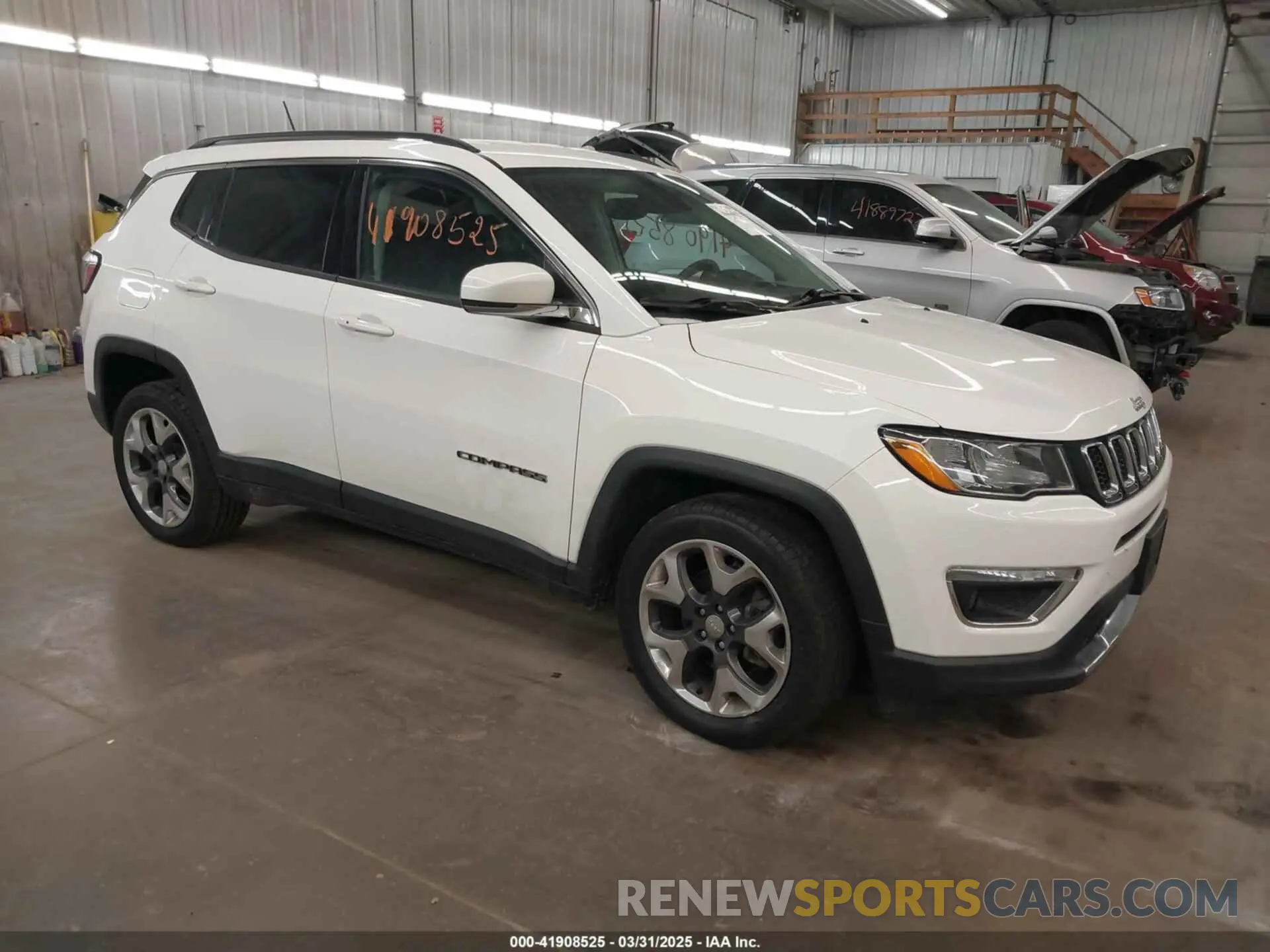 1 Photograph of a damaged car 3C4NJDCB1KT620546 JEEP COMPASS 2019