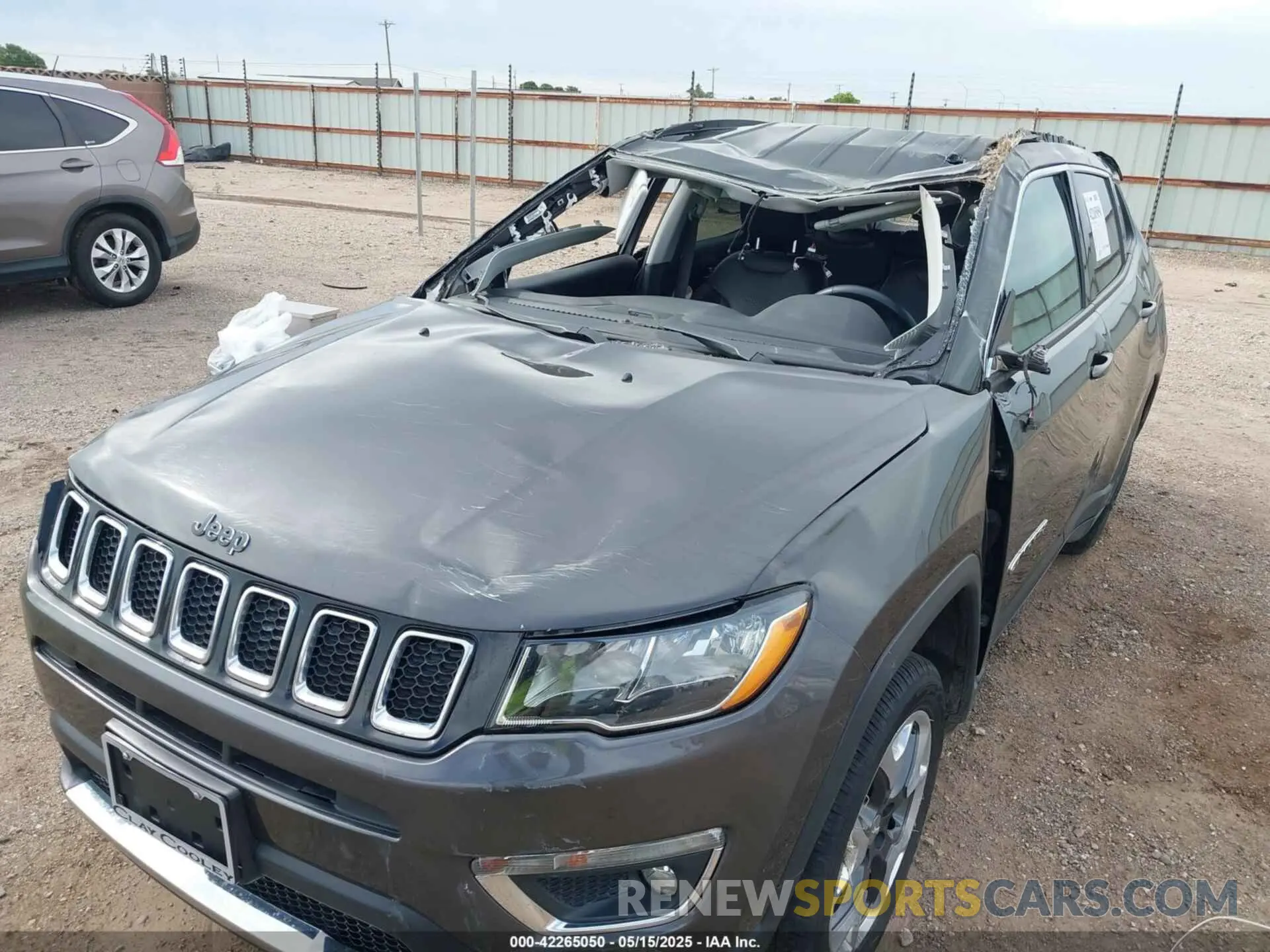 6 Photograph of a damaged car 3C4NJDCB1KT641767 JEEP COMPASS 2019