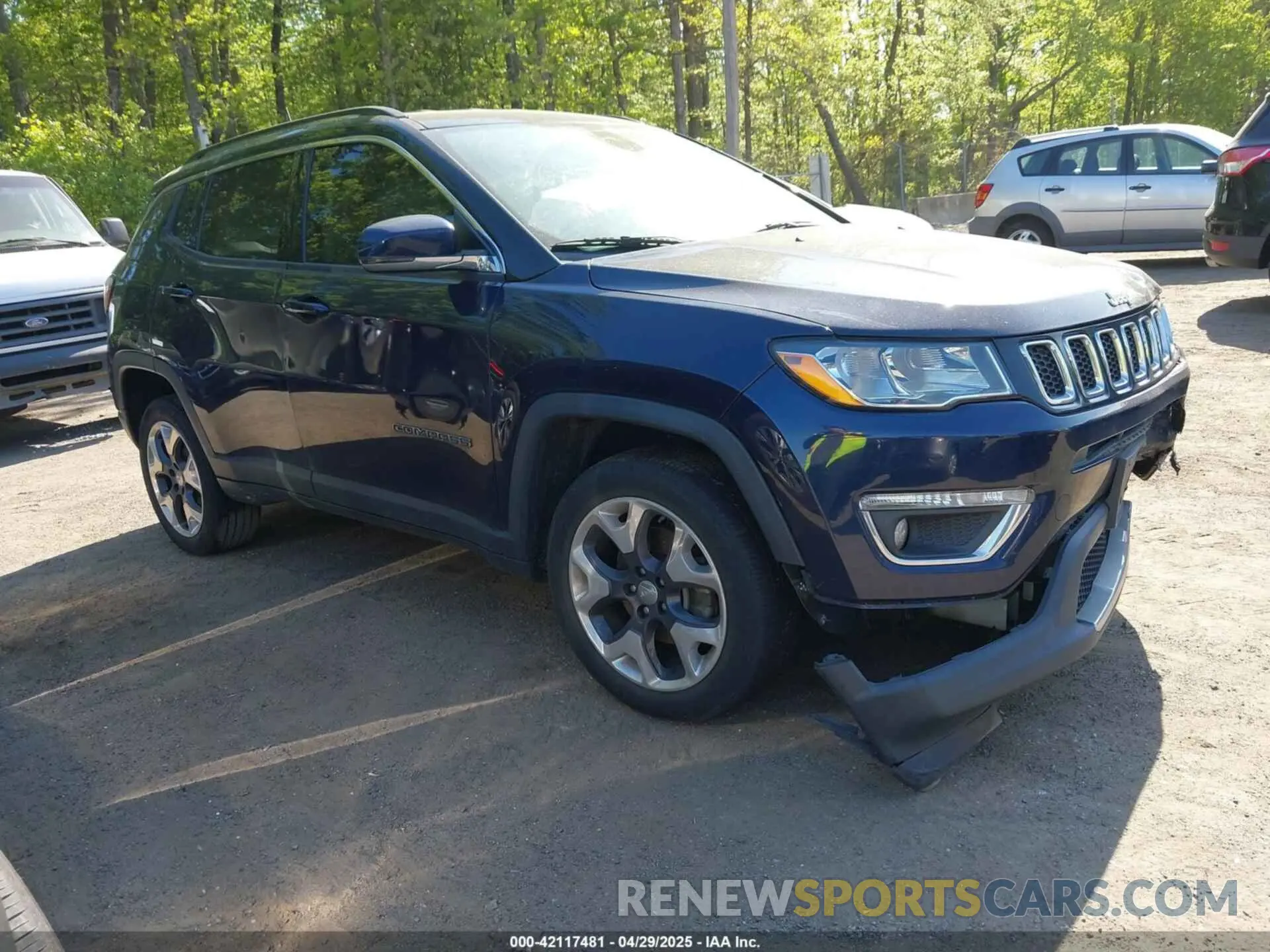 1 Photograph of a damaged car 3C4NJDCB1KT680147 JEEP COMPASS 2019