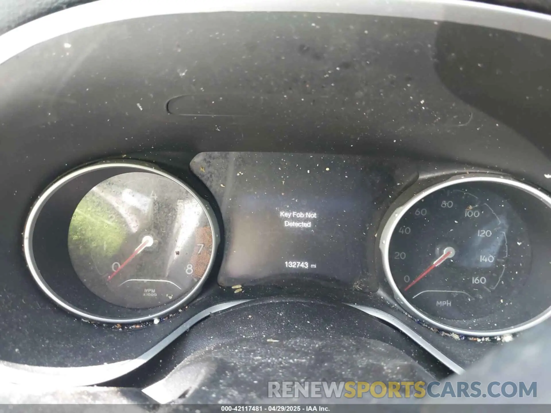 7 Photograph of a damaged car 3C4NJDCB1KT680147 JEEP COMPASS 2019
