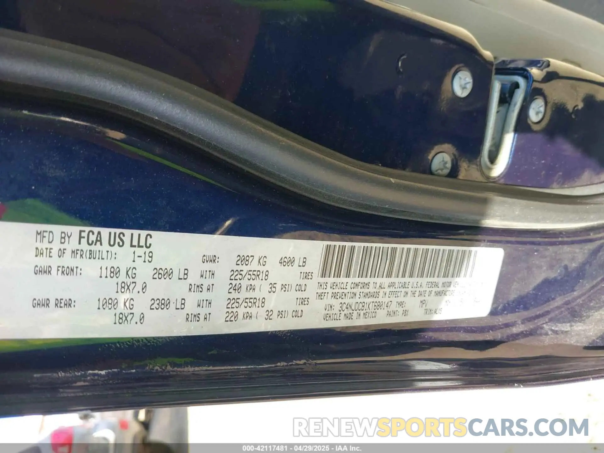 9 Photograph of a damaged car 3C4NJDCB1KT680147 JEEP COMPASS 2019