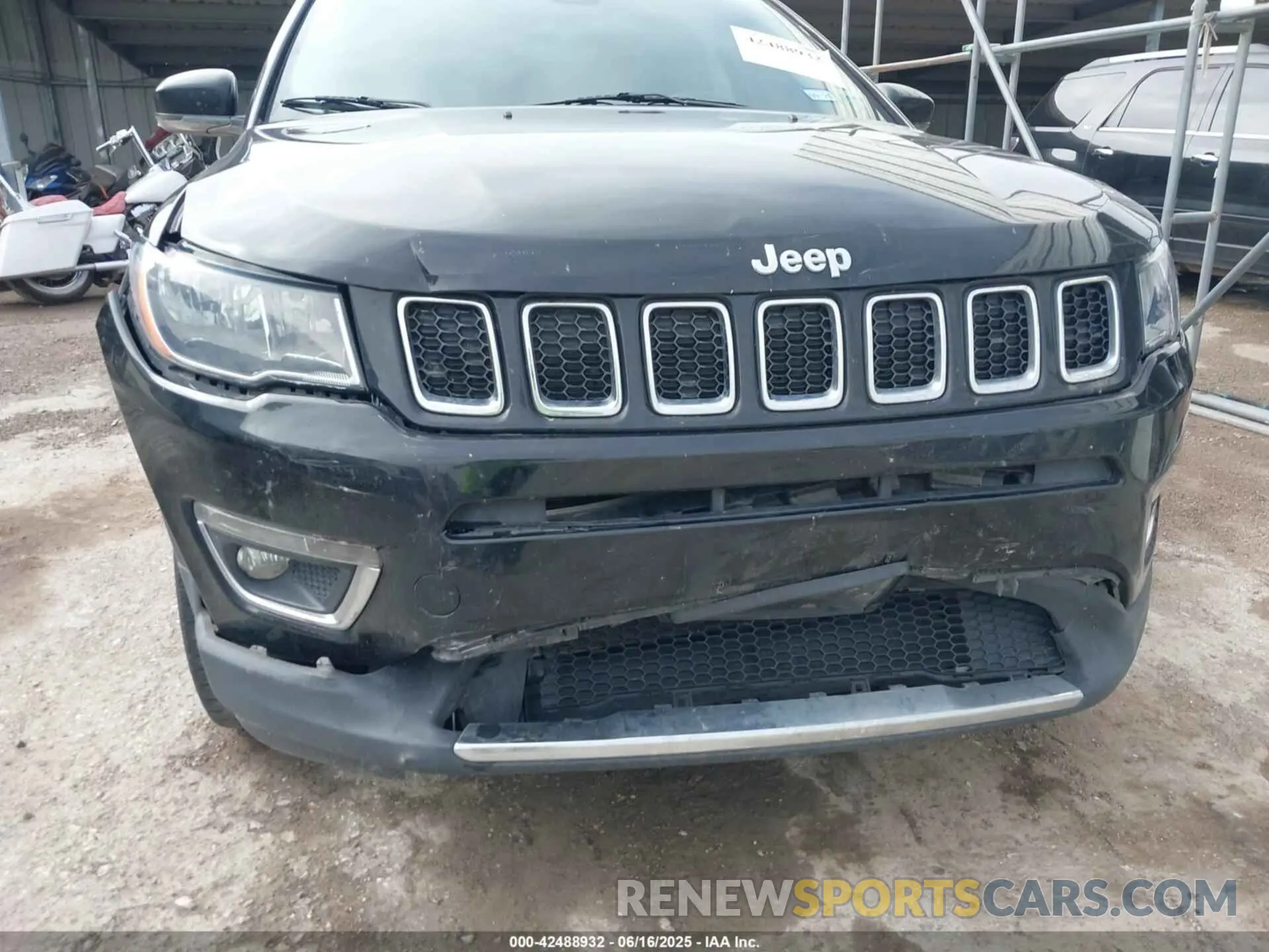 6 Photograph of a damaged car 3C4NJDCB1KT742114 JEEP COMPASS 2019