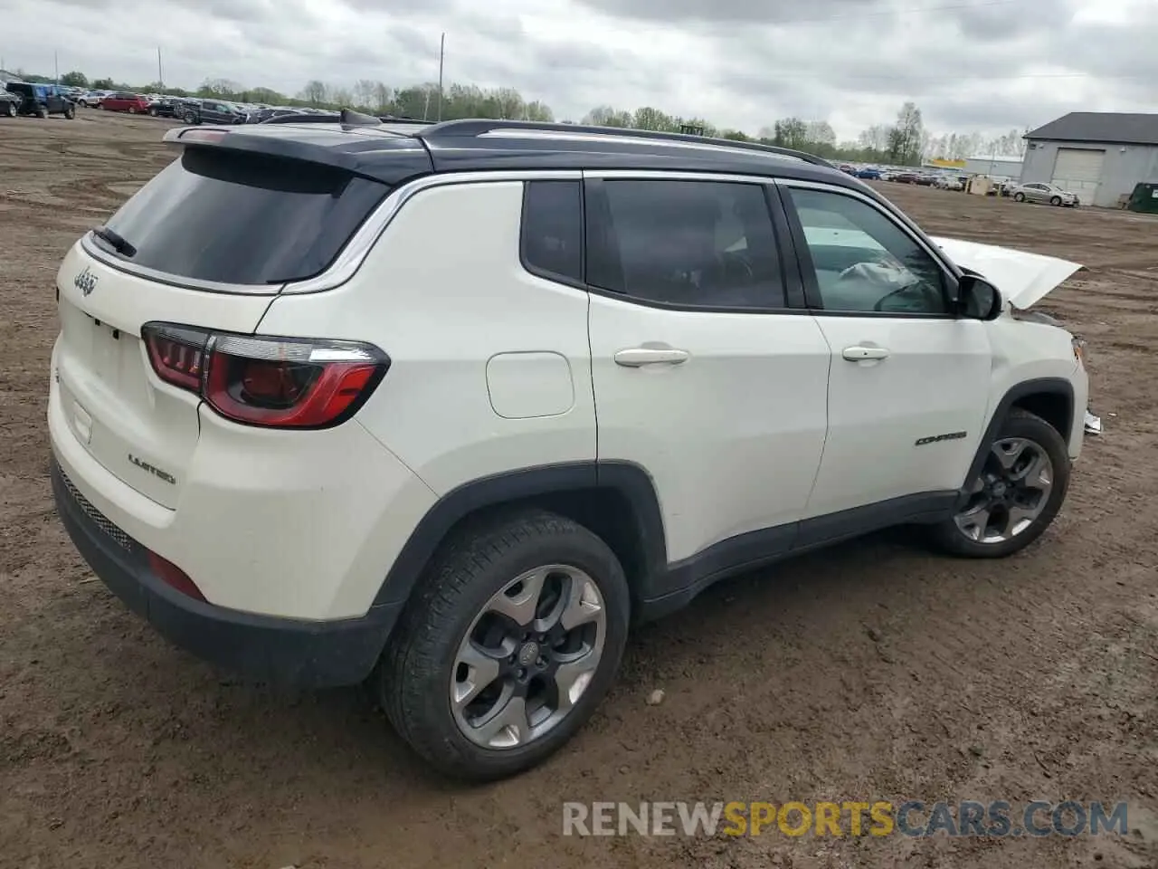 3 Photograph of a damaged car 3C4NJDCB1KT826322 JEEP COMPASS 2019