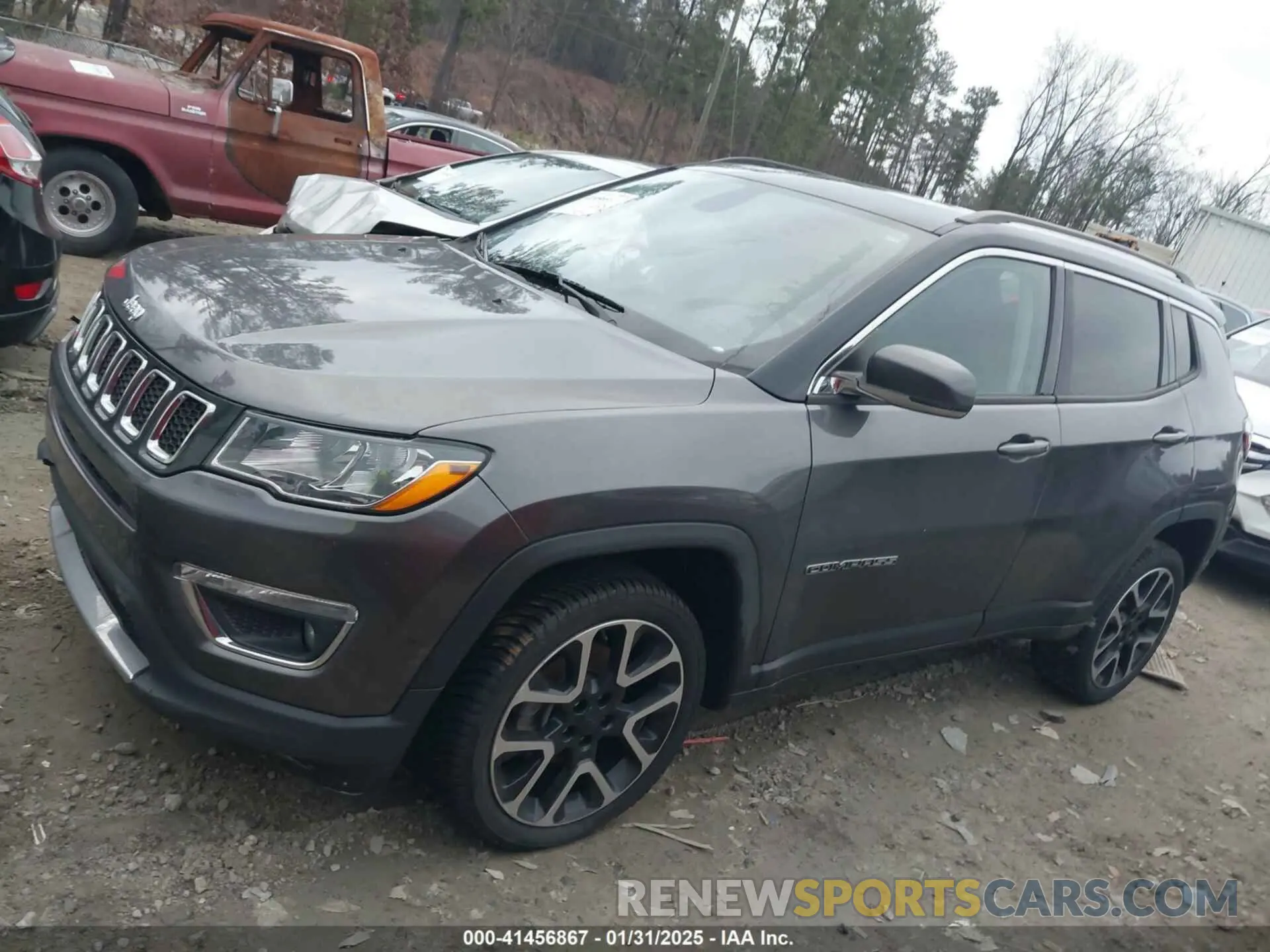 14 Photograph of a damaged car 3C4NJDCB2KT647108 JEEP COMPASS 2019