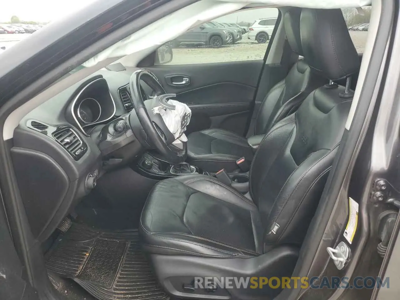 7 Photograph of a damaged car 3C4NJDCB2KT651403 JEEP COMPASS 2019