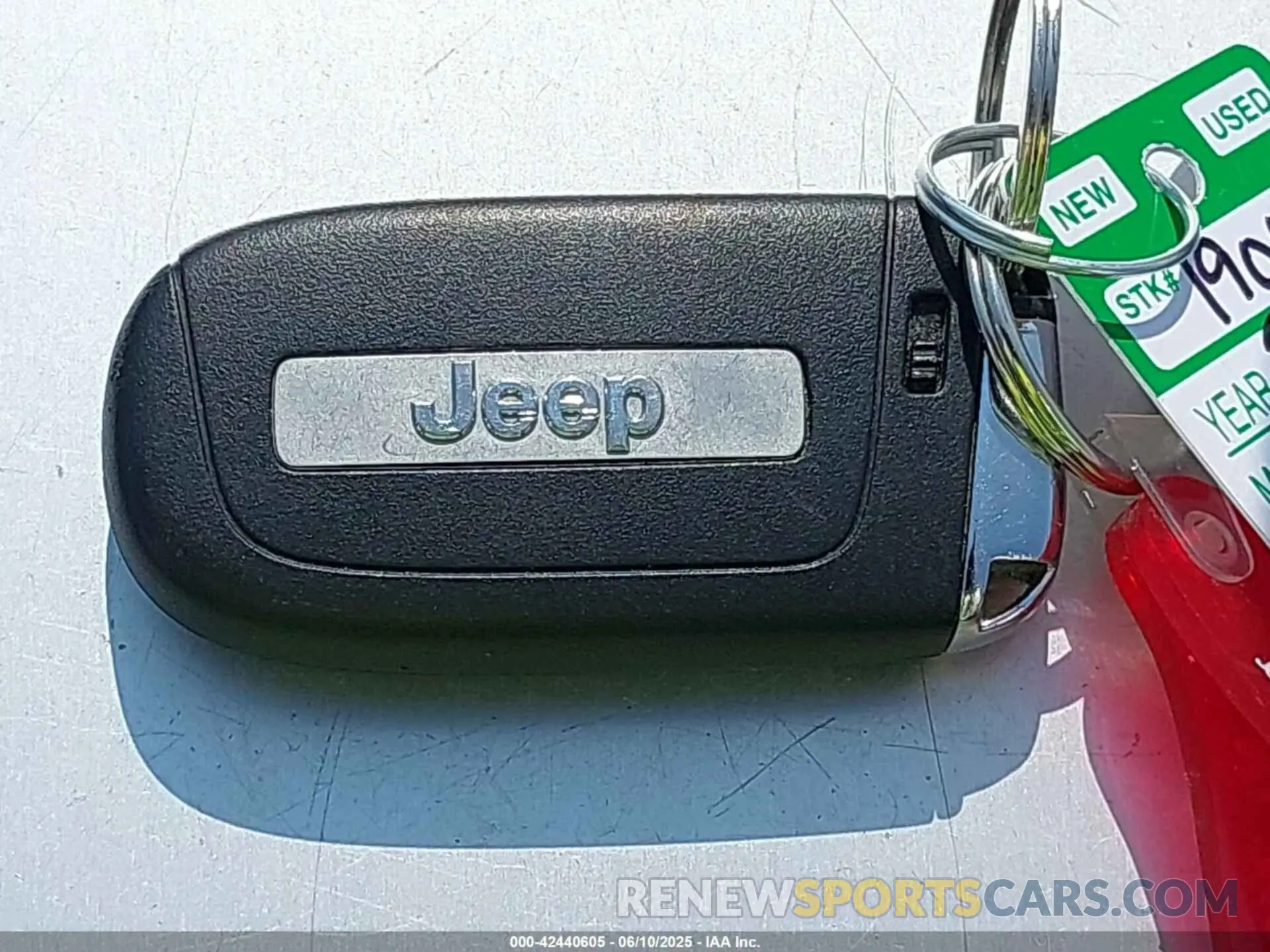 11 Photograph of a damaged car 3C4NJDCB2KT734474 JEEP COMPASS 2019