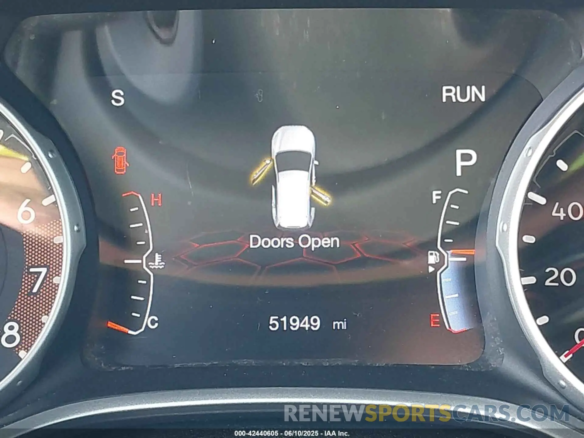16 Photograph of a damaged car 3C4NJDCB2KT734474 JEEP COMPASS 2019