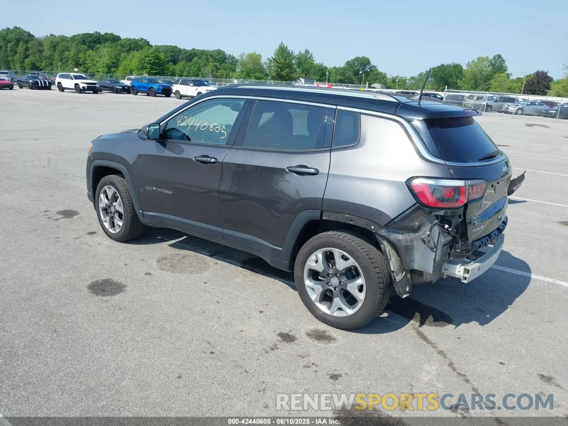 3 Photograph of a damaged car 3C4NJDCB2KT734474 JEEP COMPASS 2019