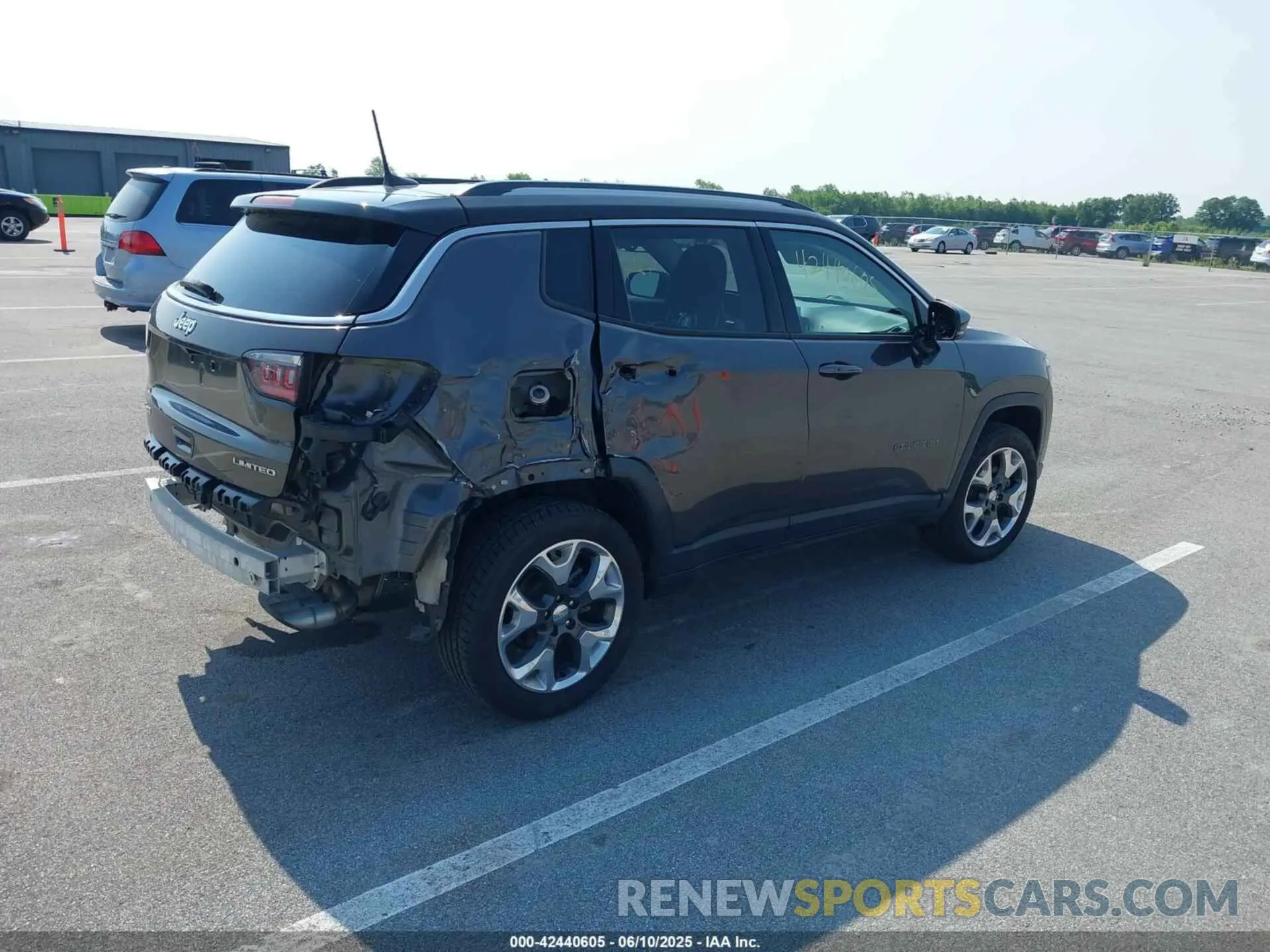 4 Photograph of a damaged car 3C4NJDCB2KT734474 JEEP COMPASS 2019