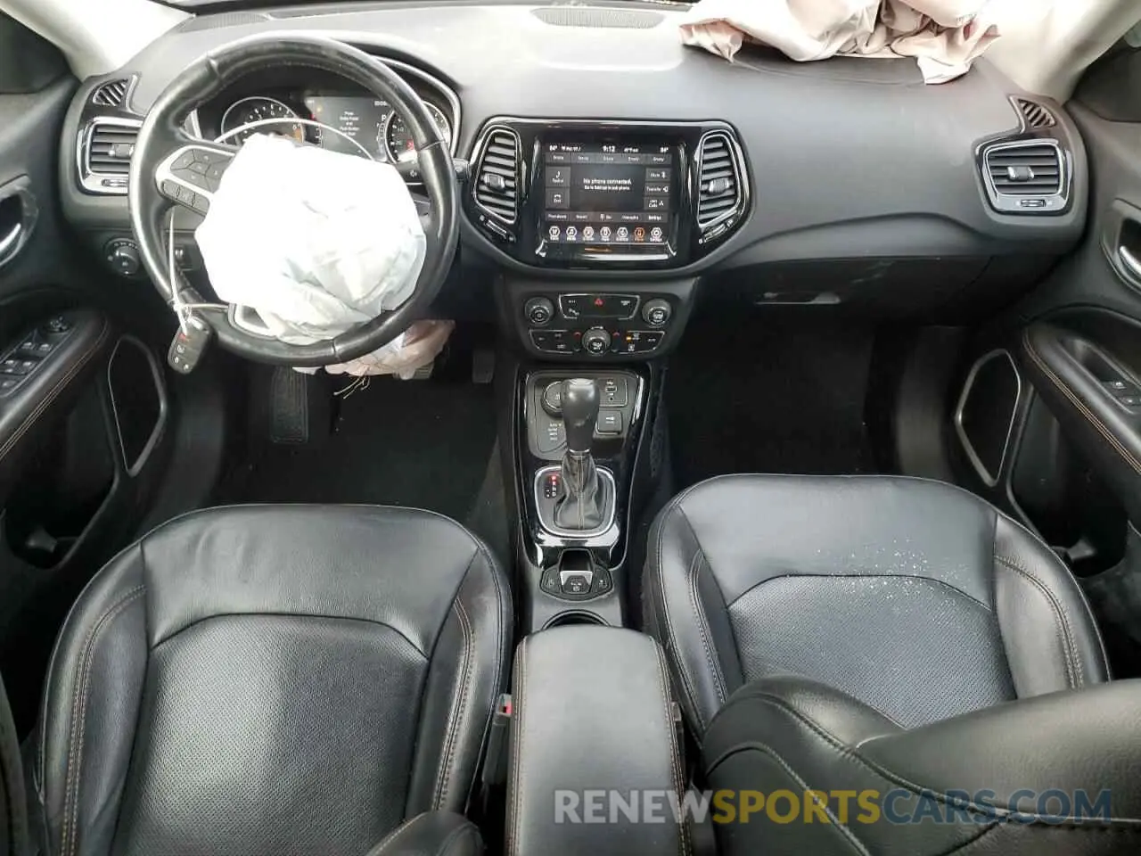 8 Photograph of a damaged car 3C4NJDCB2KT842044 JEEP COMPASS 2019