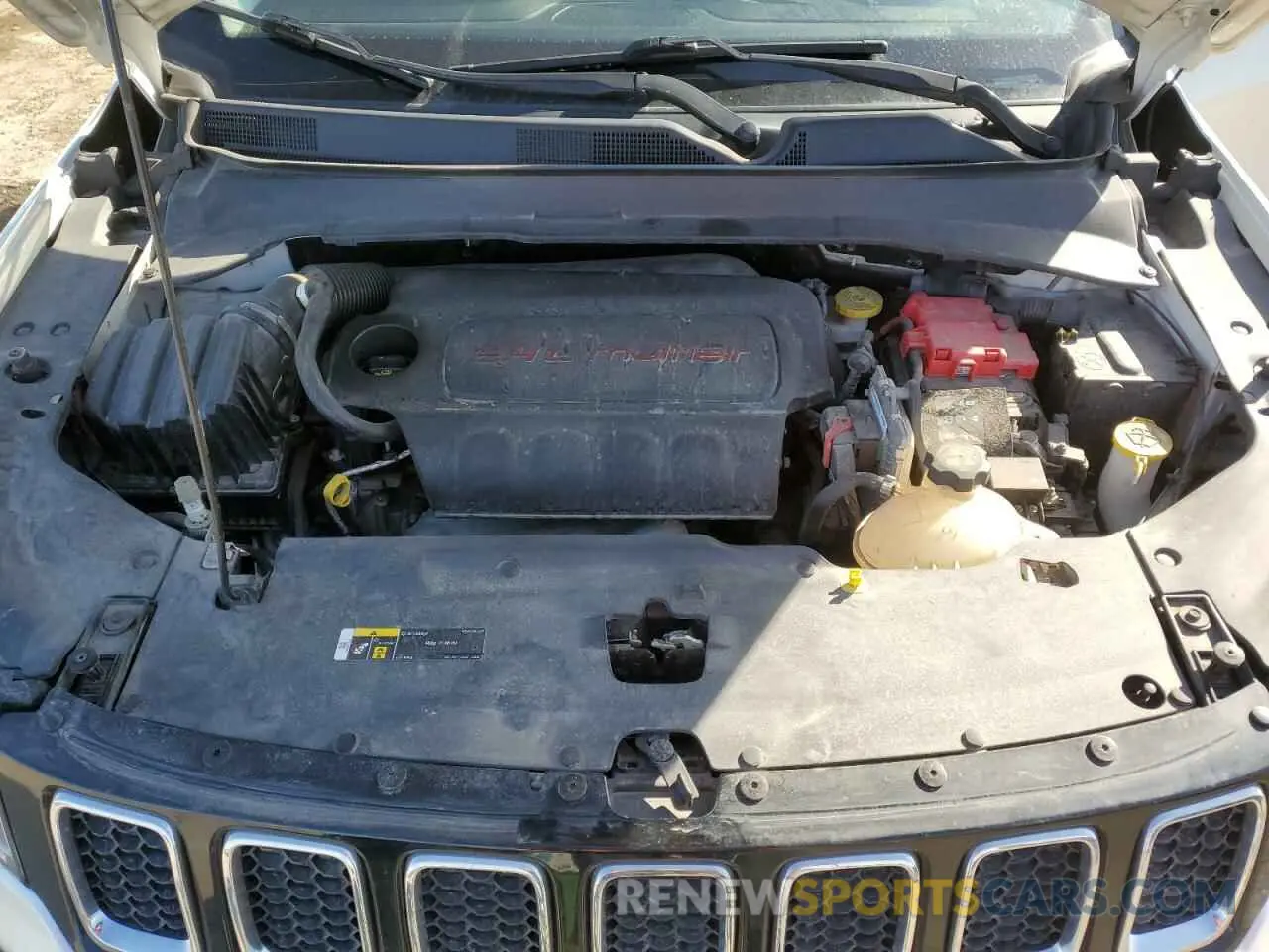 13 Photograph of a damaged car 3C4NJDCB3KT842554 JEEP COMPASS 2019