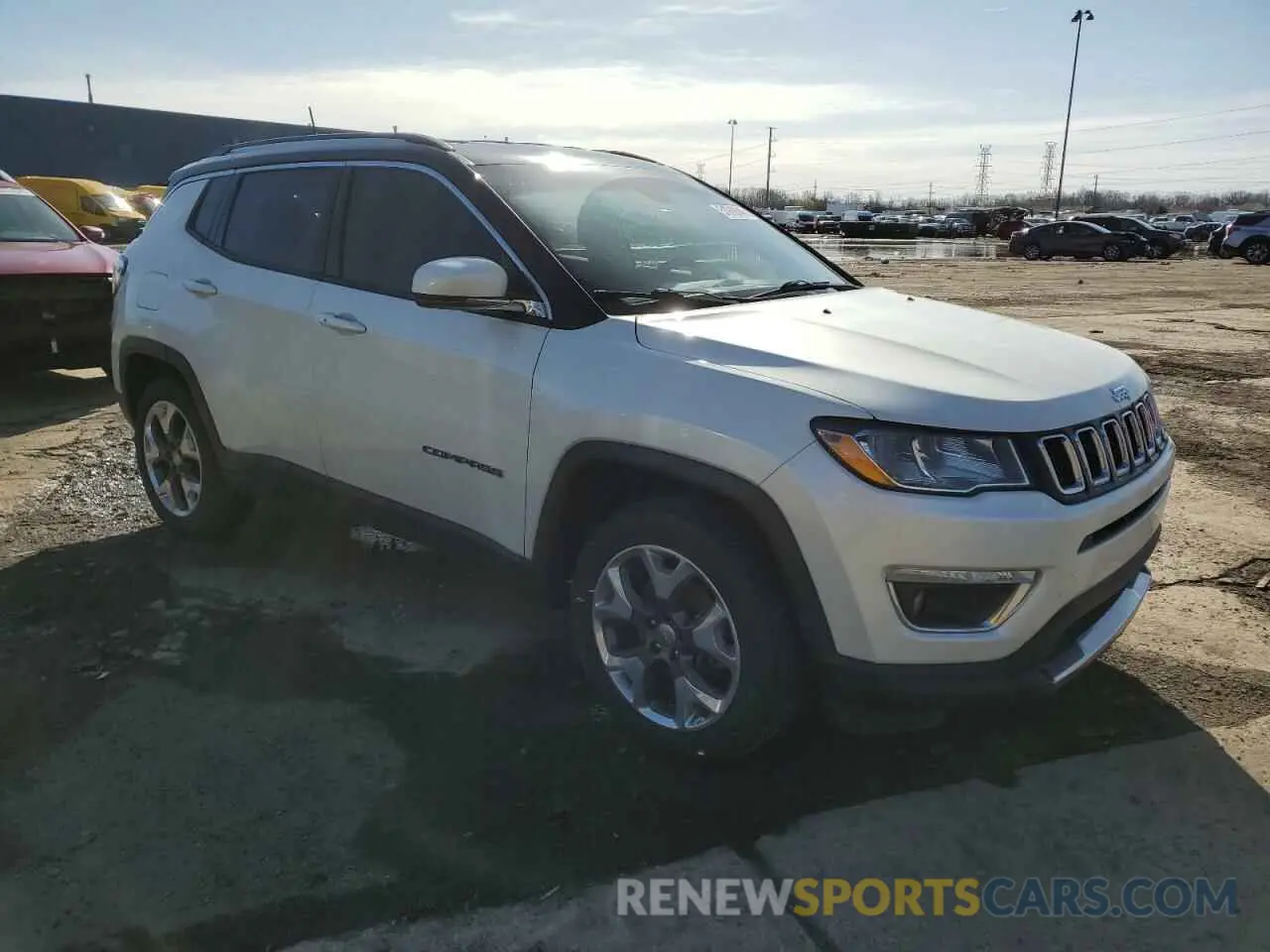 4 Photograph of a damaged car 3C4NJDCB3KT842554 JEEP COMPASS 2019