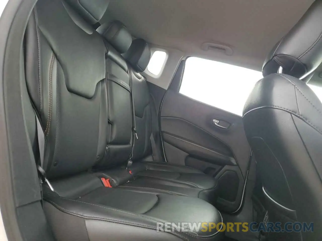 11 Photograph of a damaged car 3C4NJDCB4KT791713 JEEP COMPASS 2019