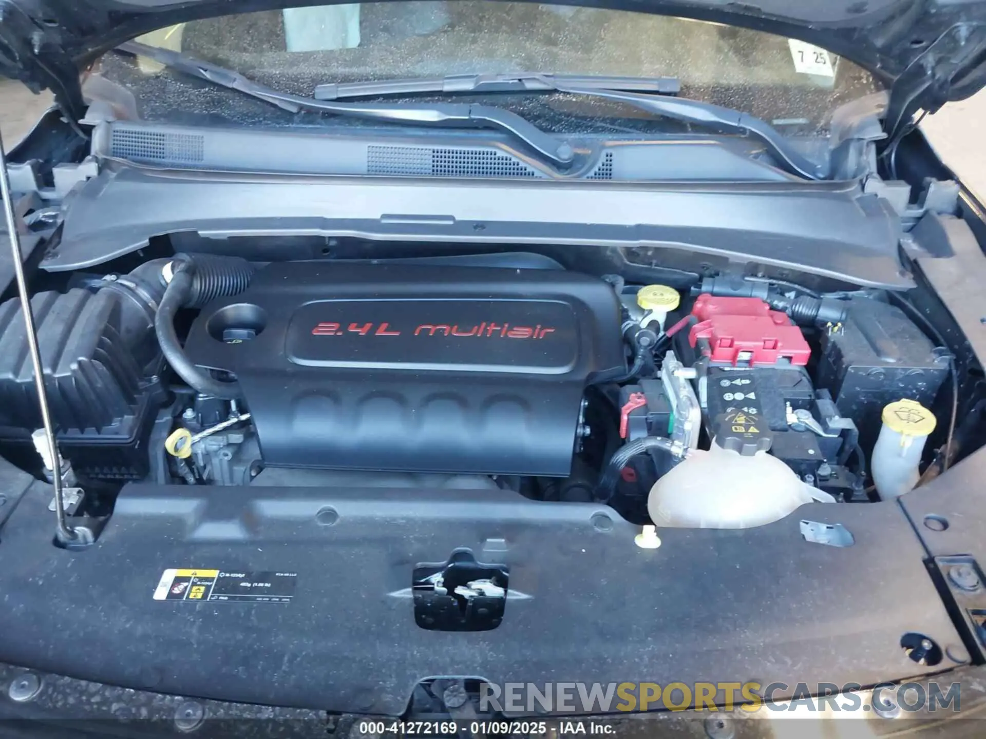 10 Photograph of a damaged car 3C4NJDCB4KT826881 JEEP COMPASS 2019