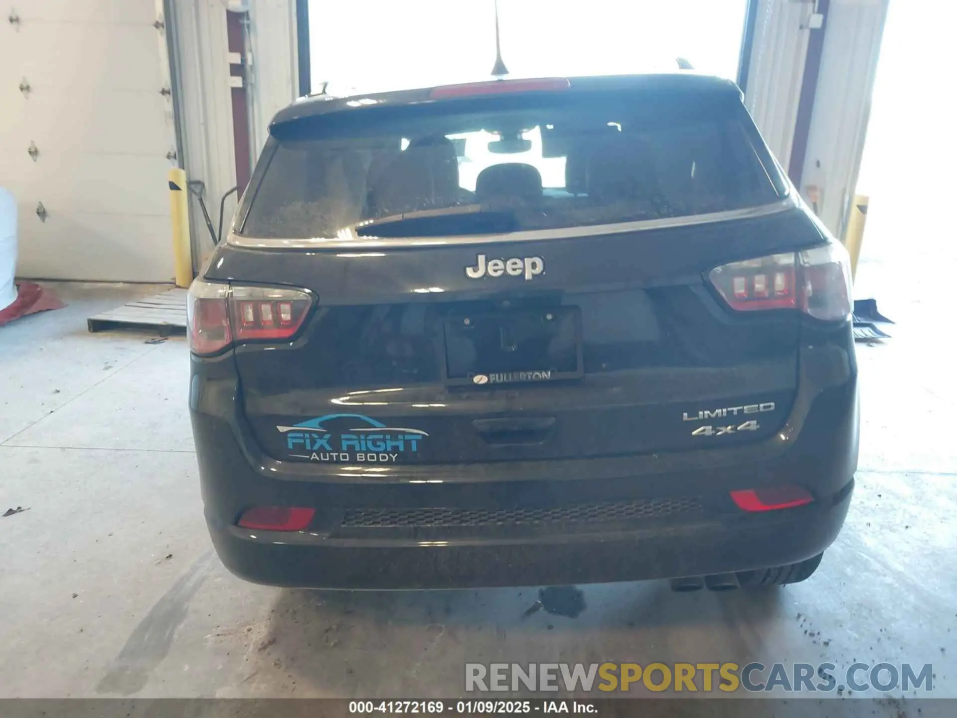 16 Photograph of a damaged car 3C4NJDCB4KT826881 JEEP COMPASS 2019