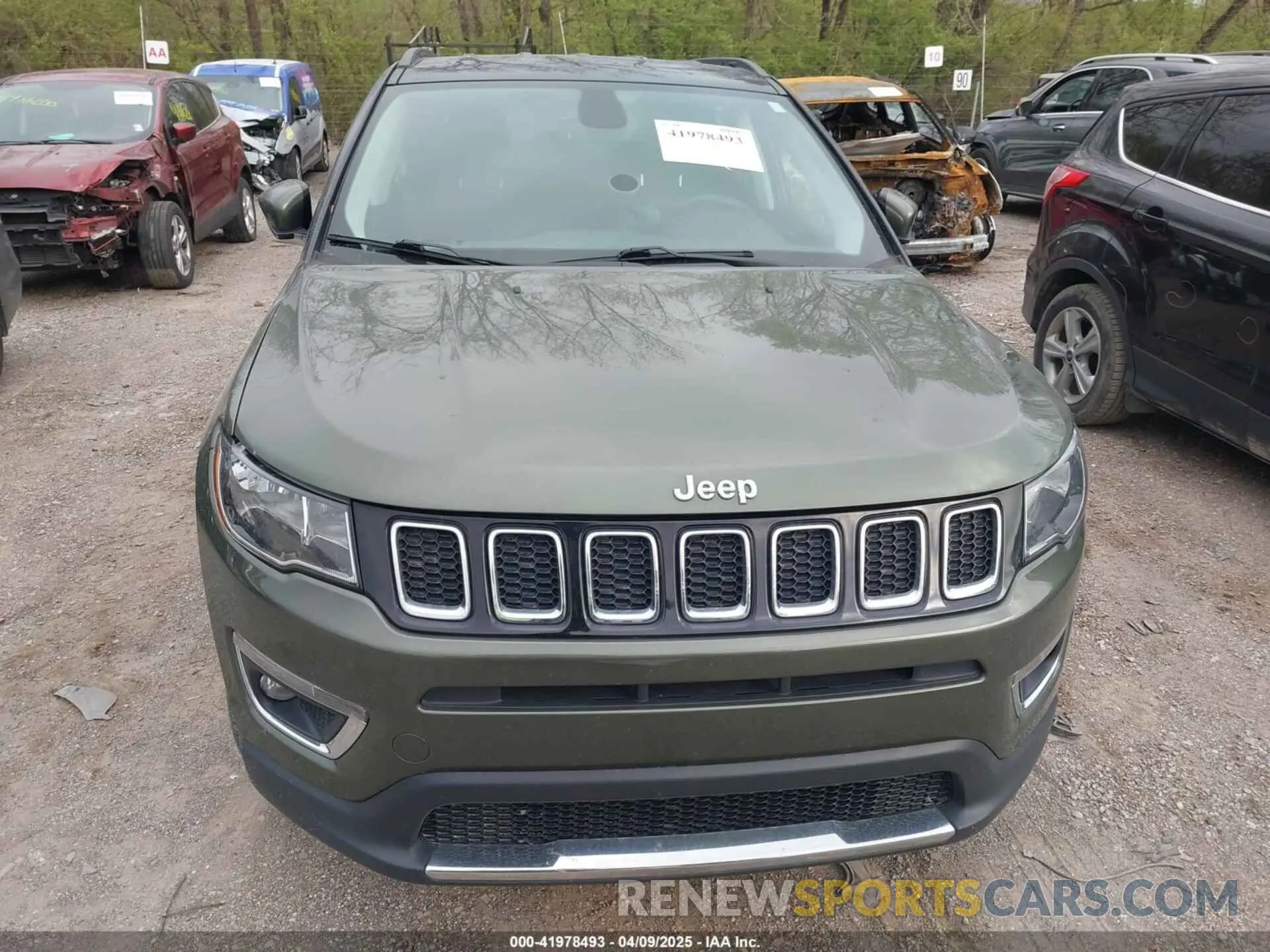 12 Photograph of a damaged car 3C4NJDCB5KT629864 JEEP COMPASS 2019