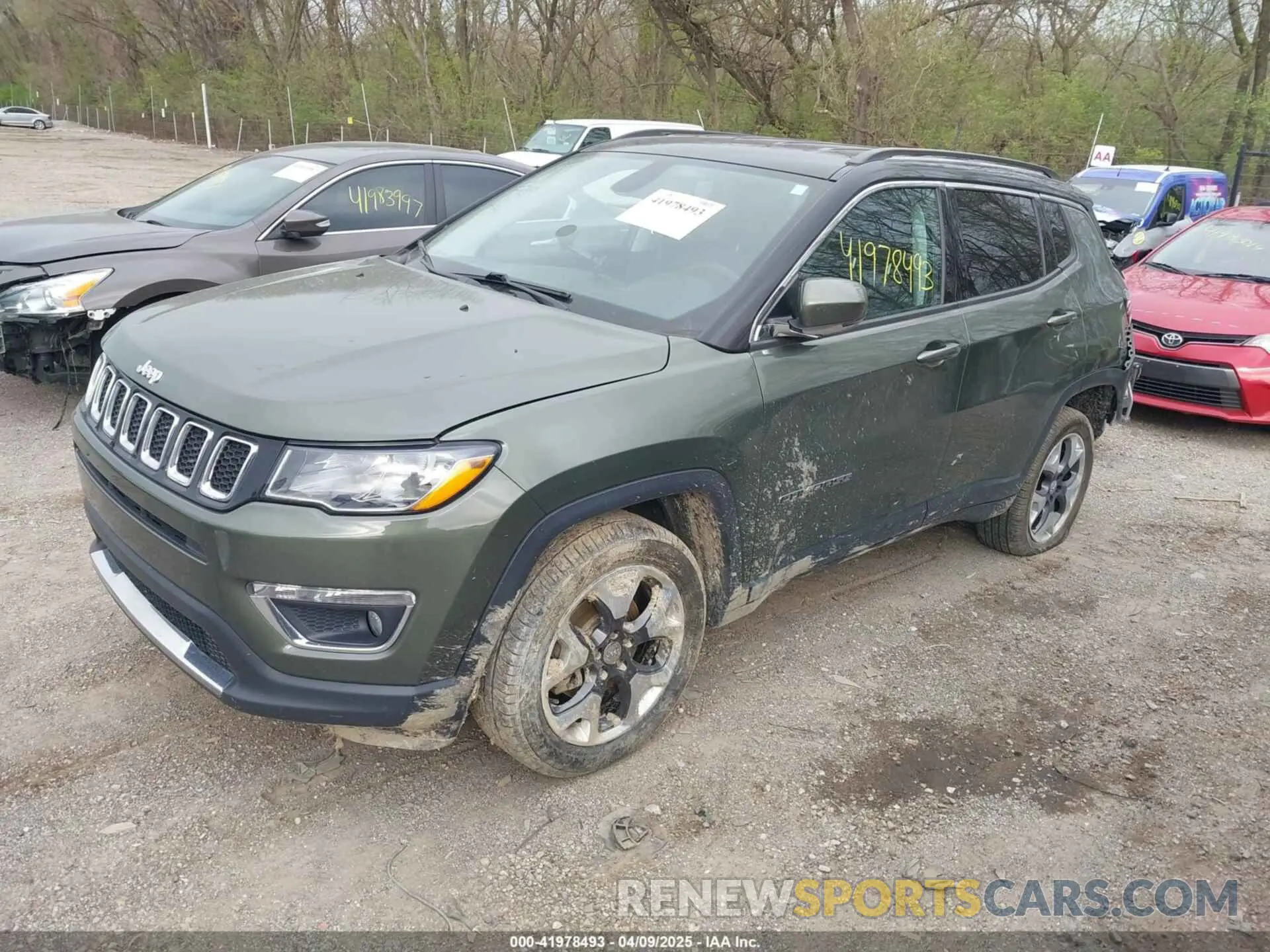 2 Photograph of a damaged car 3C4NJDCB5KT629864 JEEP COMPASS 2019