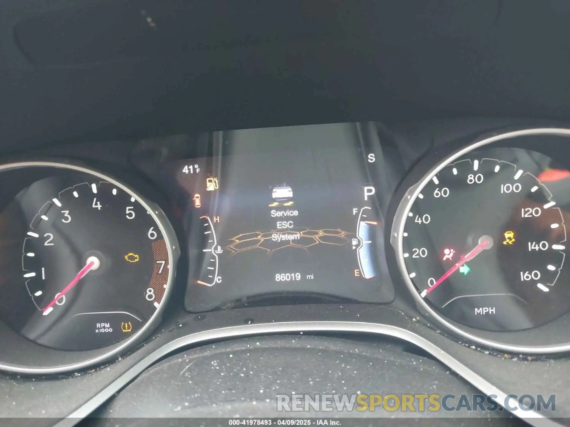7 Photograph of a damaged car 3C4NJDCB5KT629864 JEEP COMPASS 2019