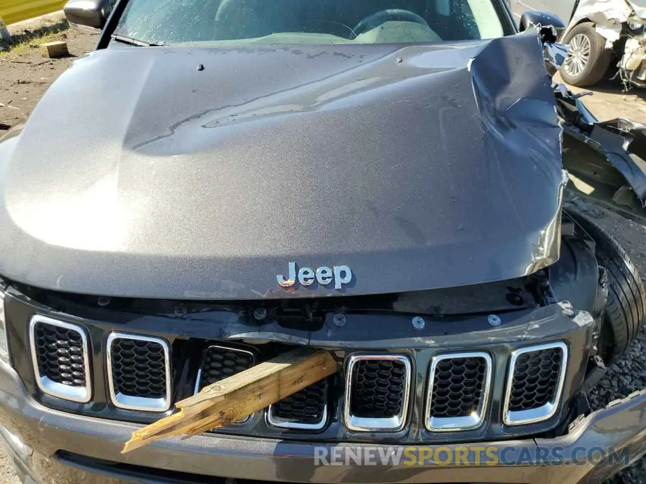 12 Photograph of a damaged car 3C4NJDCB5KT641769 JEEP COMPASS 2019