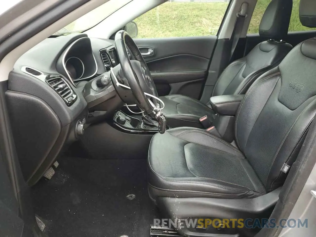 7 Photograph of a damaged car 3C4NJDCB5KT854172 JEEP COMPASS 2019