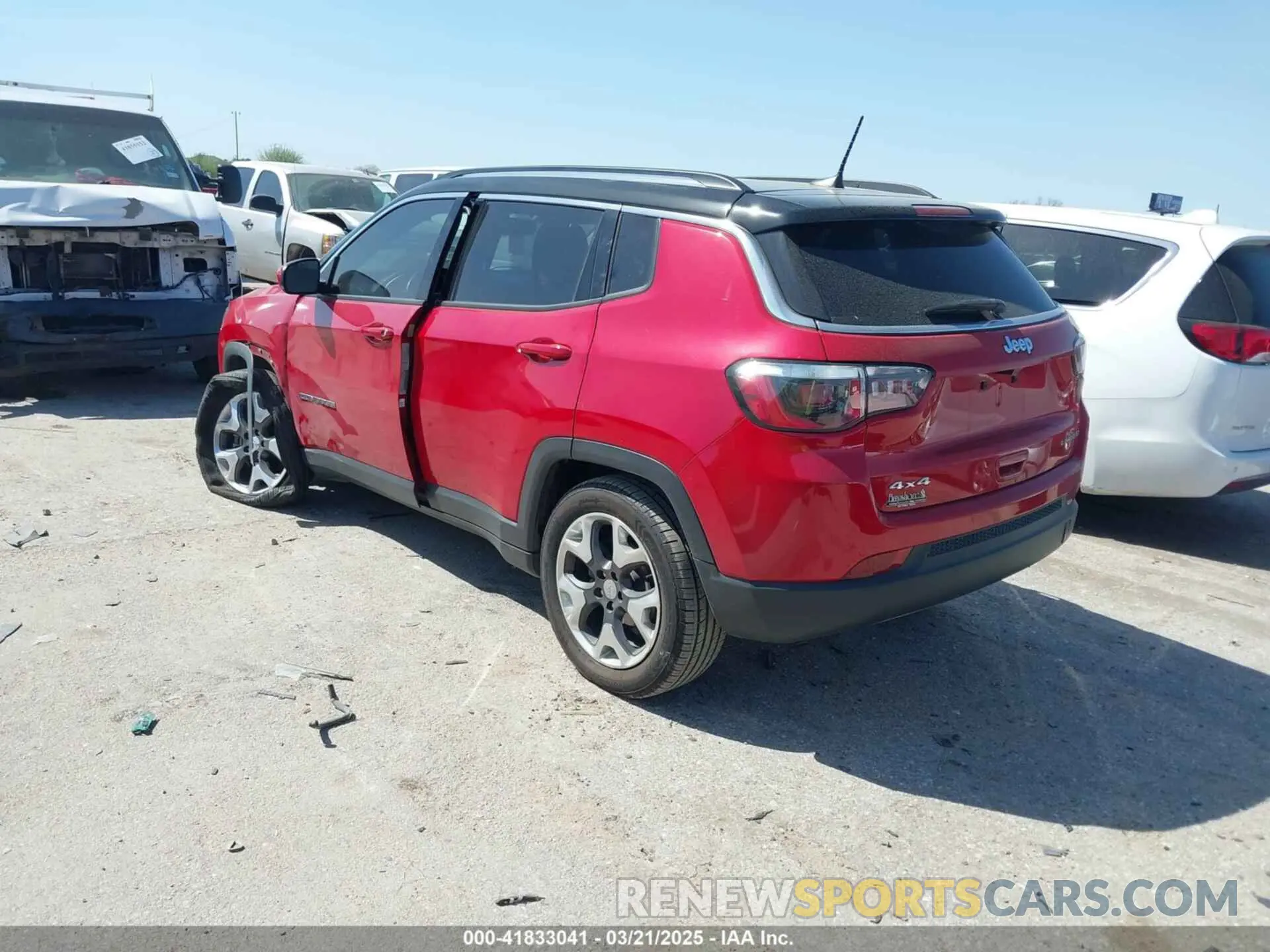 3 Photograph of a damaged car 3C4NJDCB6KT616816 JEEP COMPASS 2019