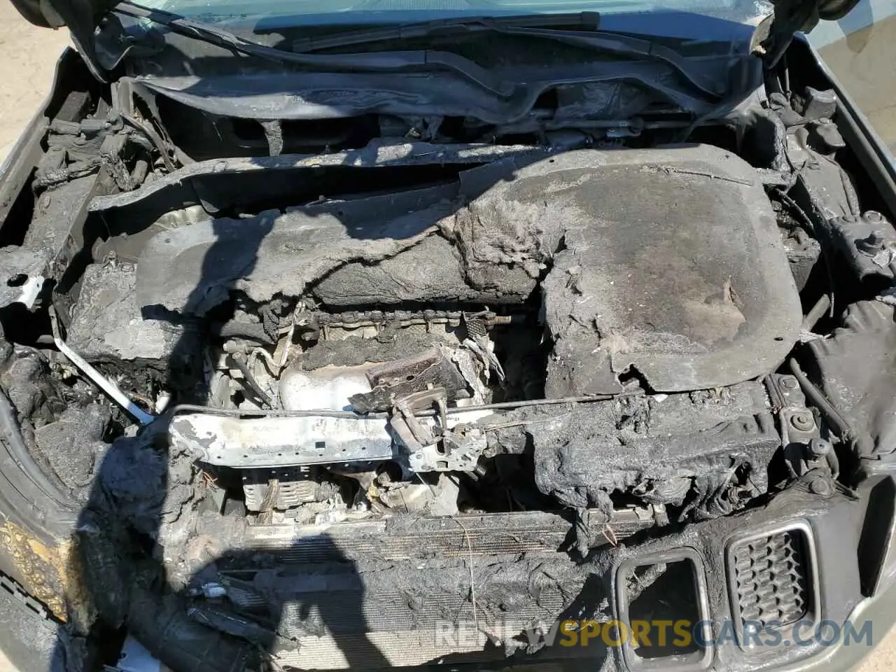 11 Photograph of a damaged car 3C4NJDCB6KT780972 JEEP COMPASS 2019