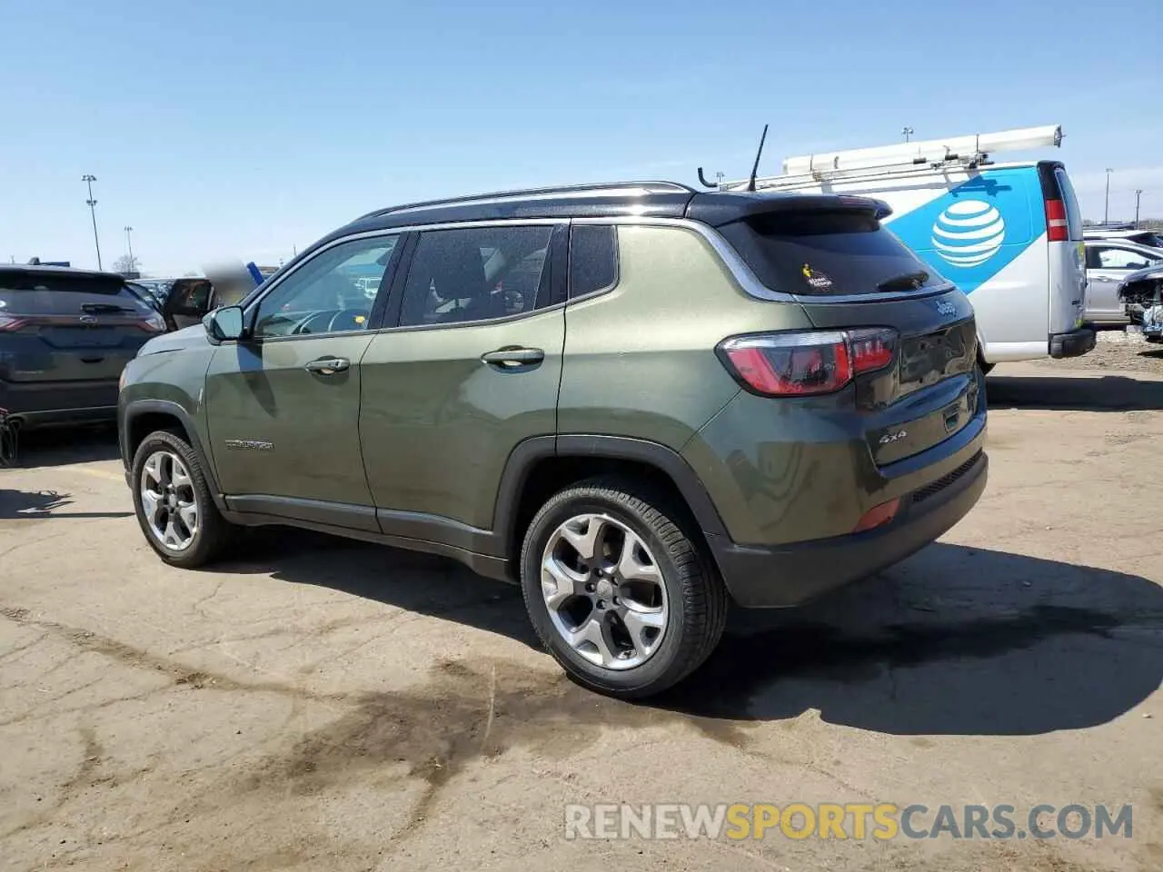 2 Photograph of a damaged car 3C4NJDCB6KT780972 JEEP COMPASS 2019