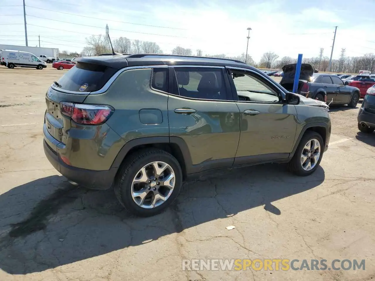 3 Photograph of a damaged car 3C4NJDCB6KT780972 JEEP COMPASS 2019