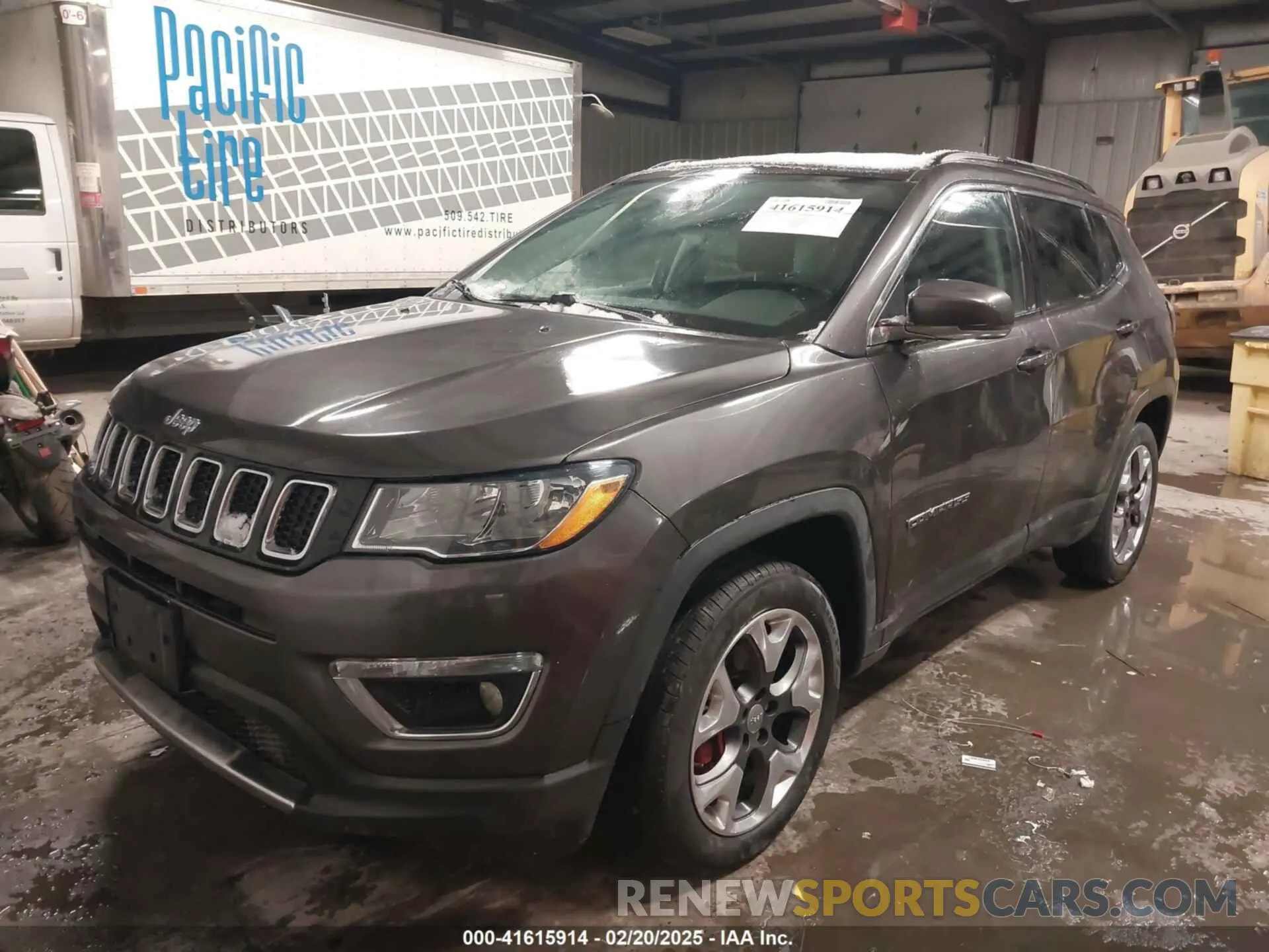 2 Photograph of a damaged car 3C4NJDCB6KT791163 JEEP COMPASS 2019