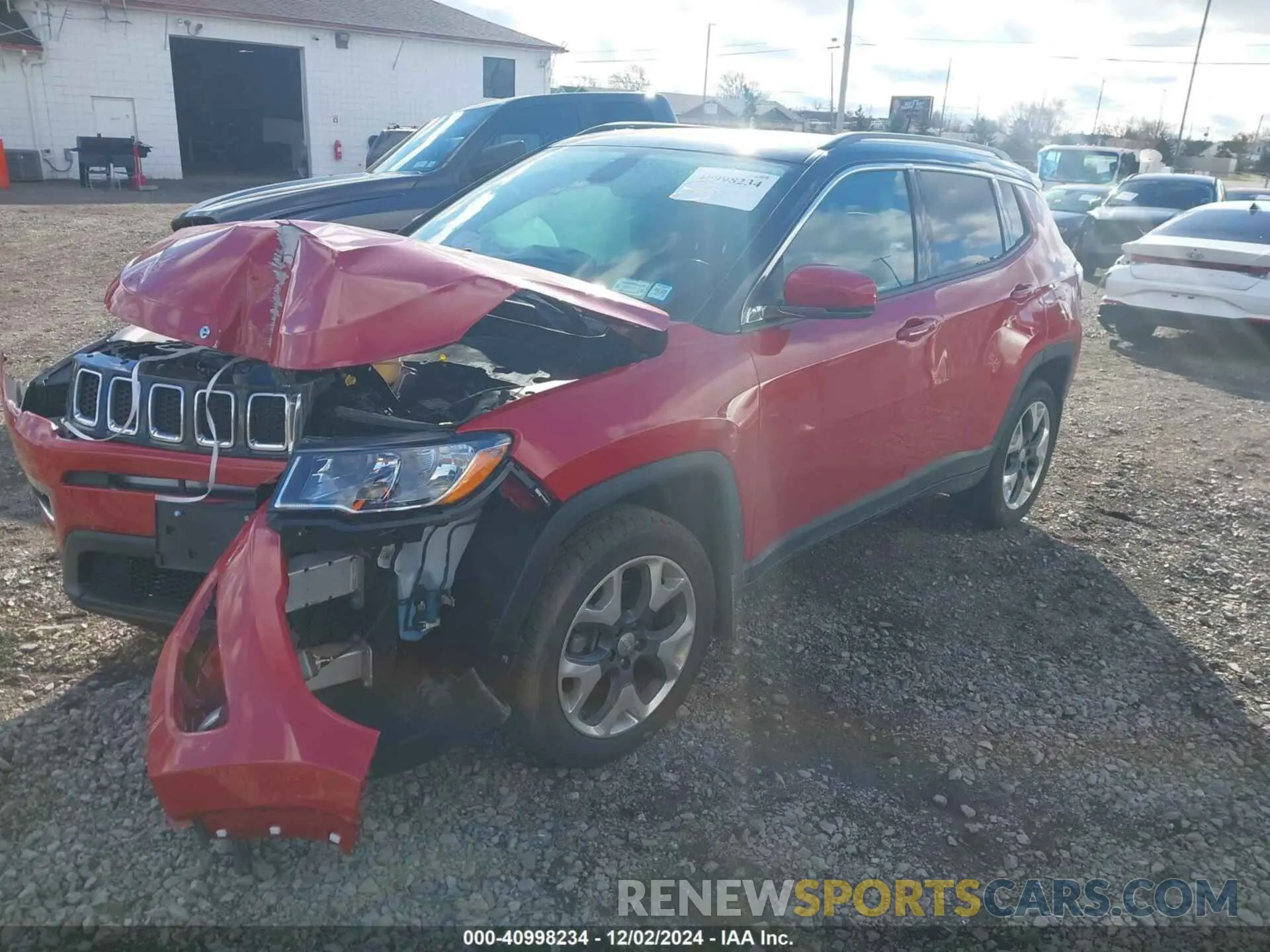 2 Photograph of a damaged car 3C4NJDCB7KT669752 JEEP COMPASS 2019
