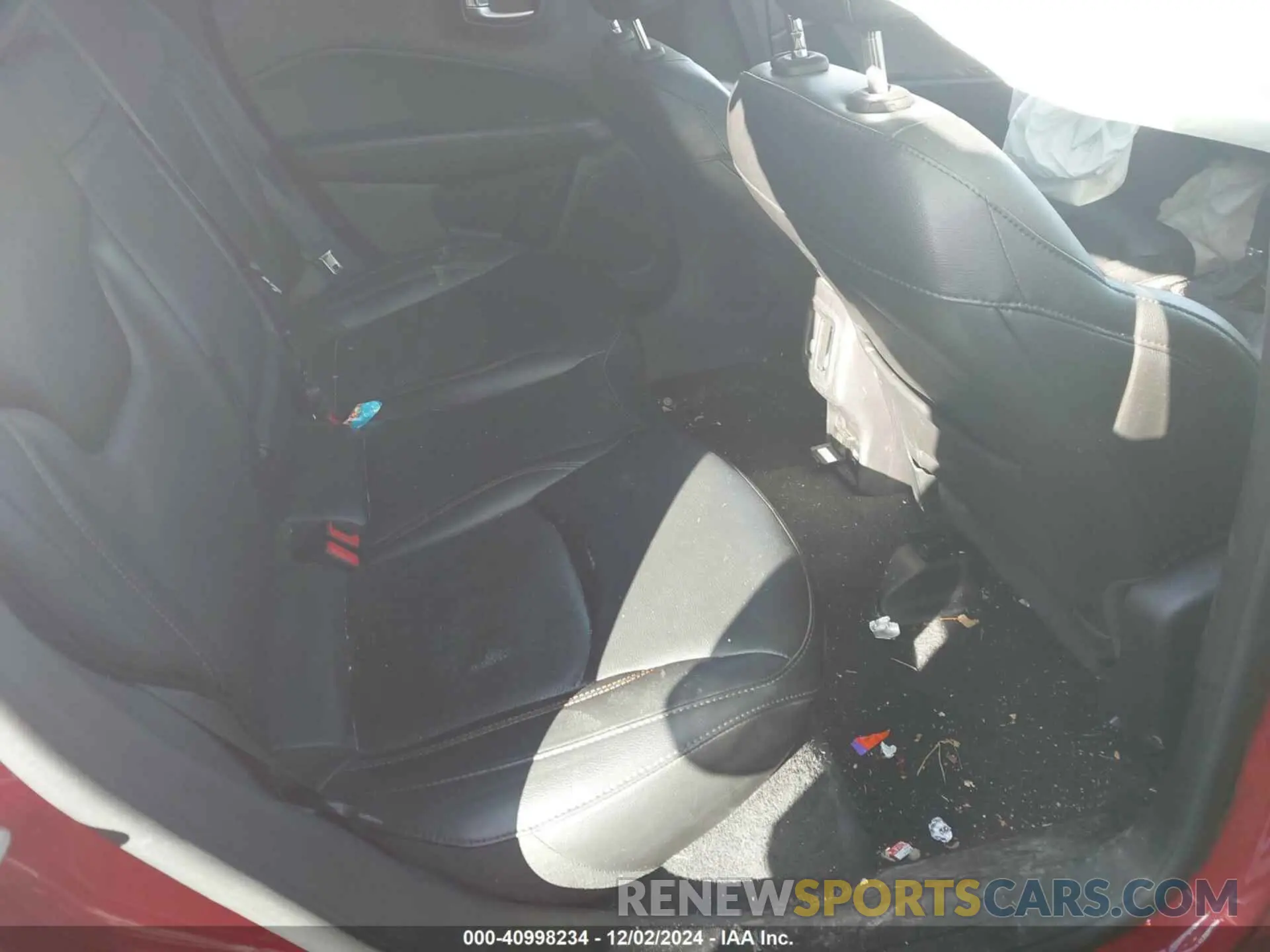 8 Photograph of a damaged car 3C4NJDCB7KT669752 JEEP COMPASS 2019