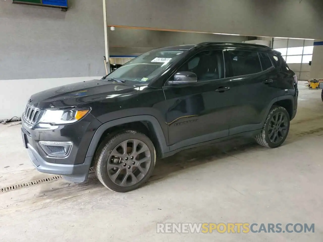 1 Photograph of a damaged car 3C4NJDCB7KT713989 JEEP COMPASS 2019