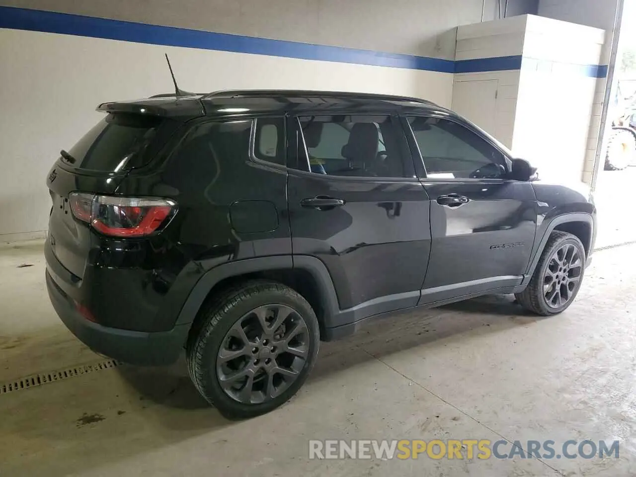 3 Photograph of a damaged car 3C4NJDCB7KT713989 JEEP COMPASS 2019