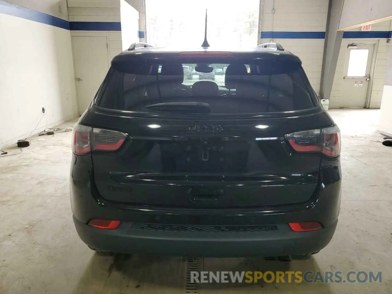 6 Photograph of a damaged car 3C4NJDCB7KT713989 JEEP COMPASS 2019