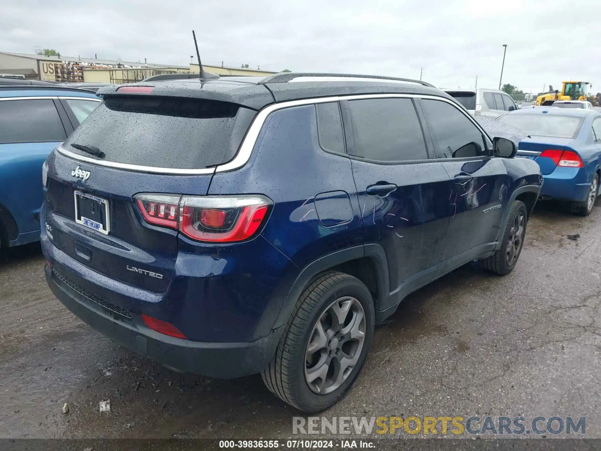 4 Photograph of a damaged car 3C4NJDCB7KT787221 JEEP COMPASS 2019