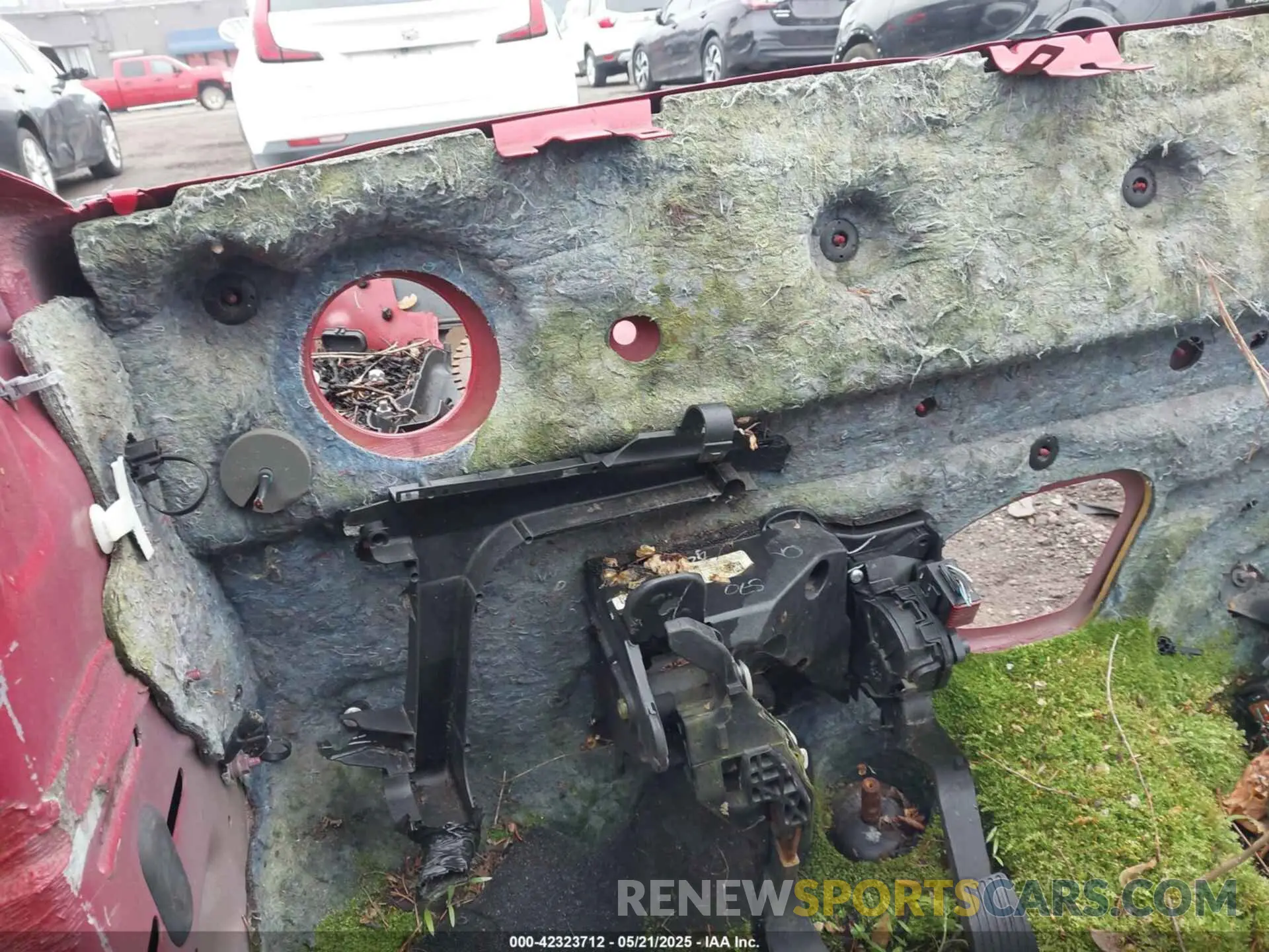 14 Photograph of a damaged car 3C4NJDCB7KT791012 JEEP COMPASS 2019