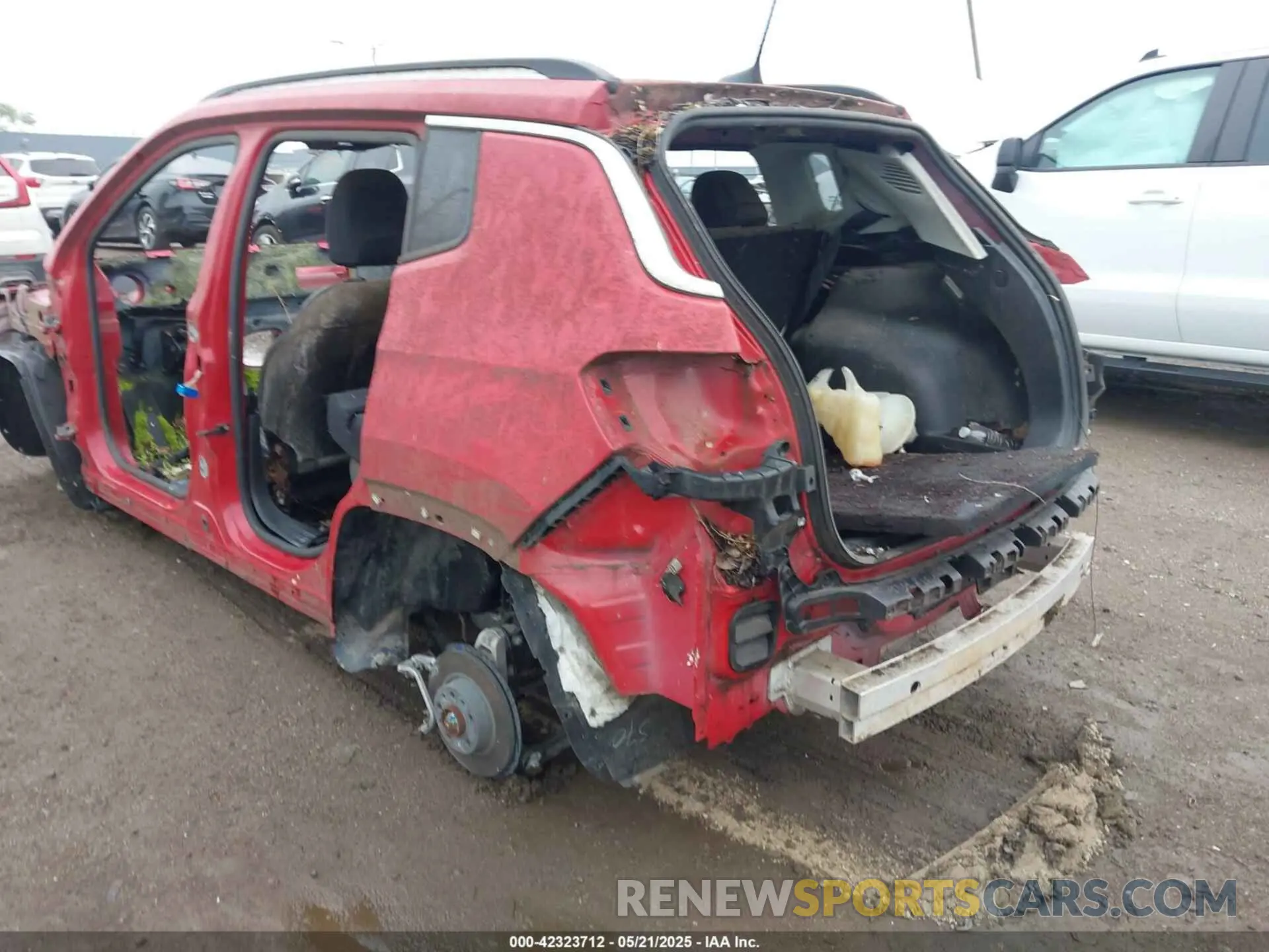 3 Photograph of a damaged car 3C4NJDCB7KT791012 JEEP COMPASS 2019